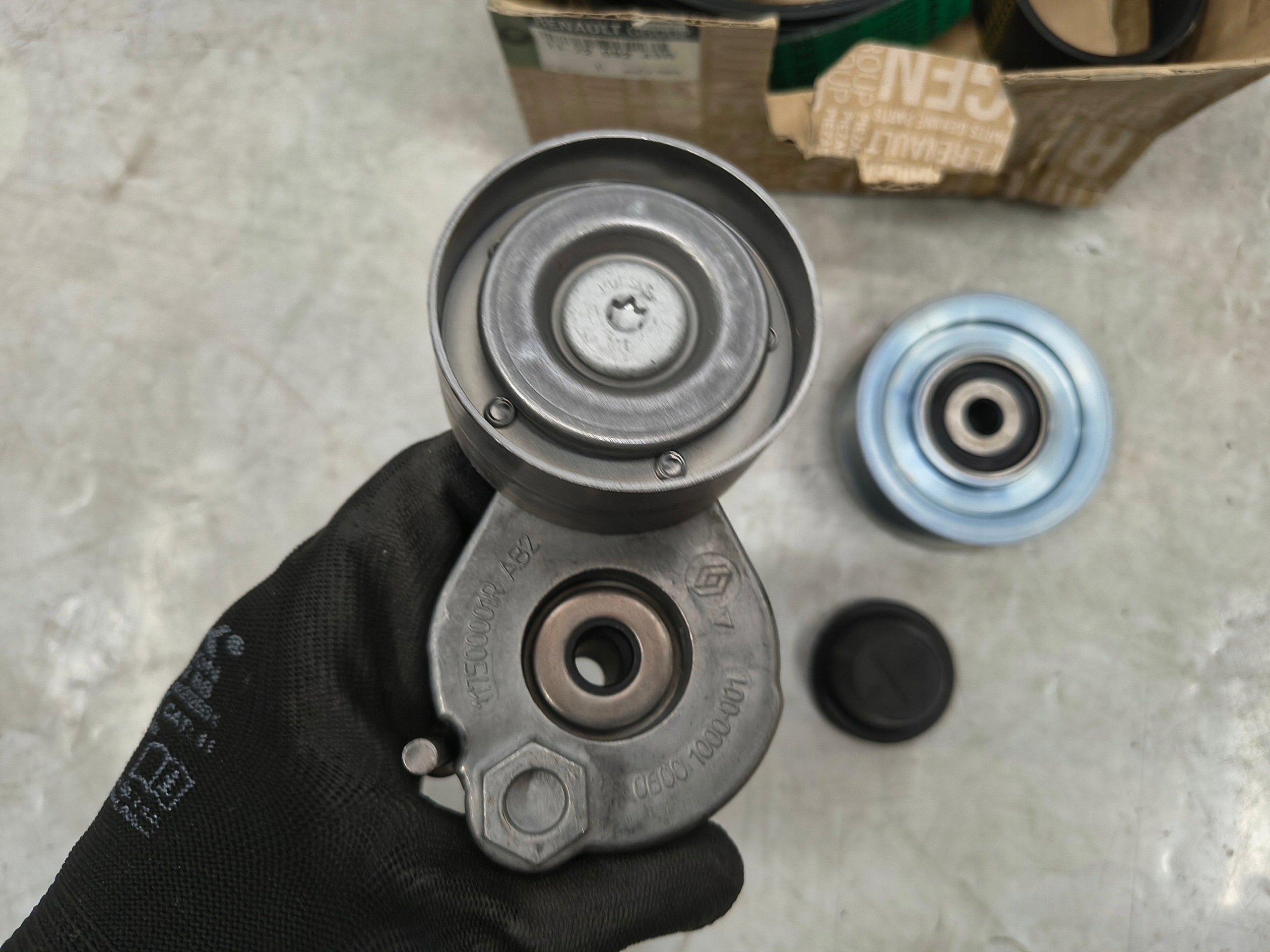 Keilrippenriemen-Set Megane Scenic III 1.4 TCE OEM 117209243R image 4