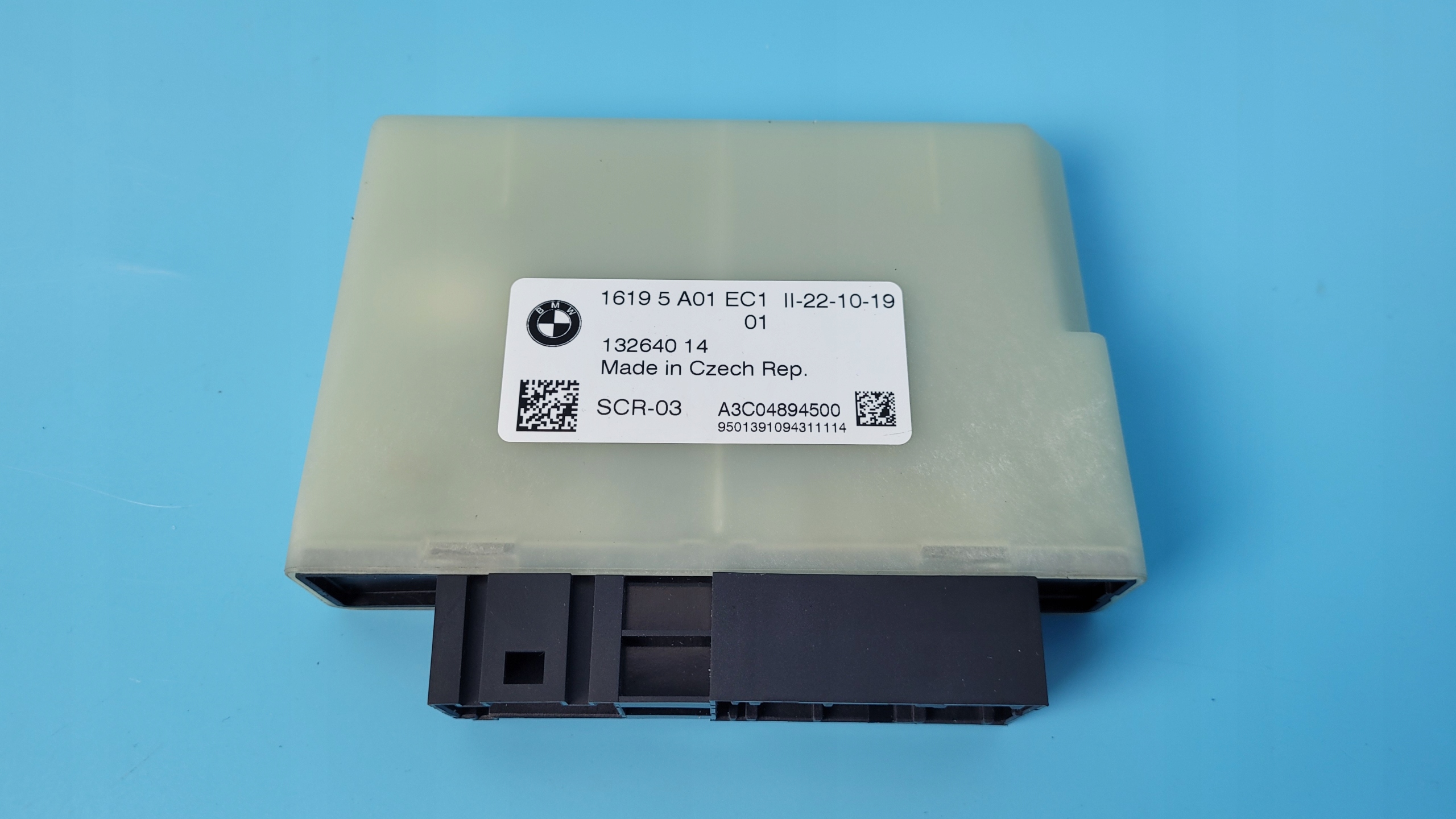 BMW 3 G21 318d AdBlue Control Module 5A01EC1 image 2