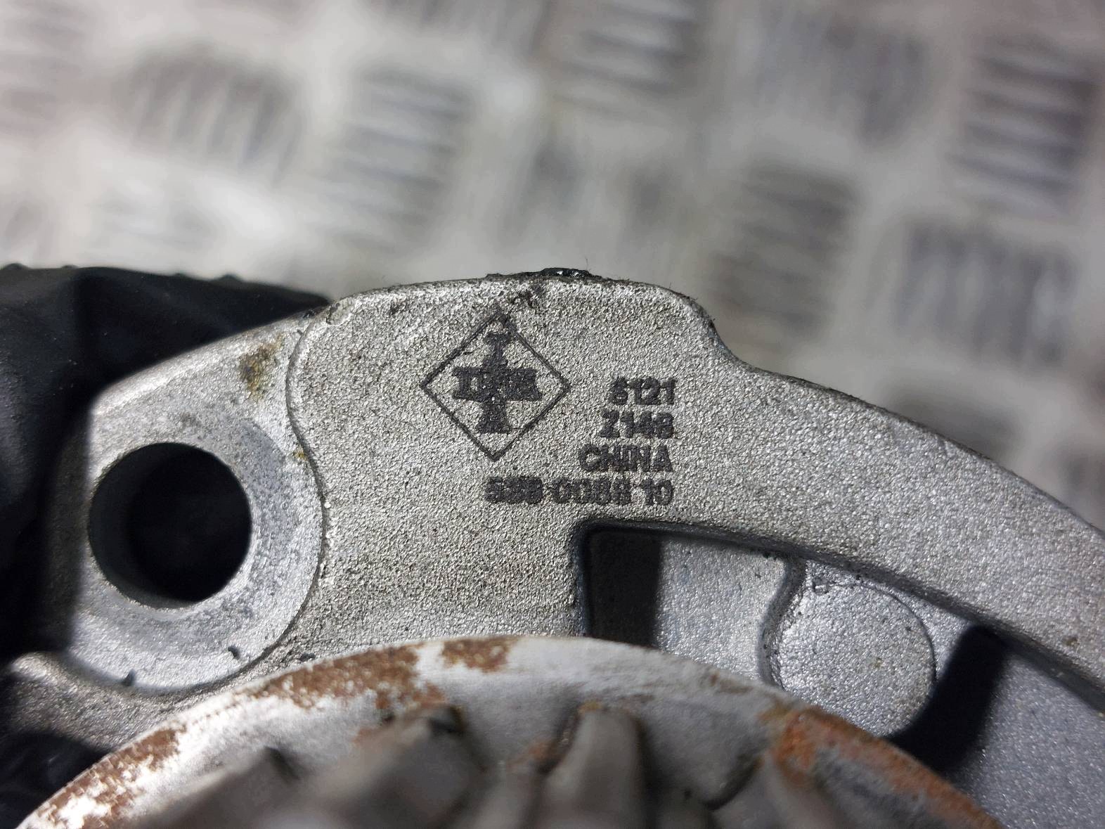 Kit distribution complet pompe à eau VW Passat B6 2.0 FSI image 8