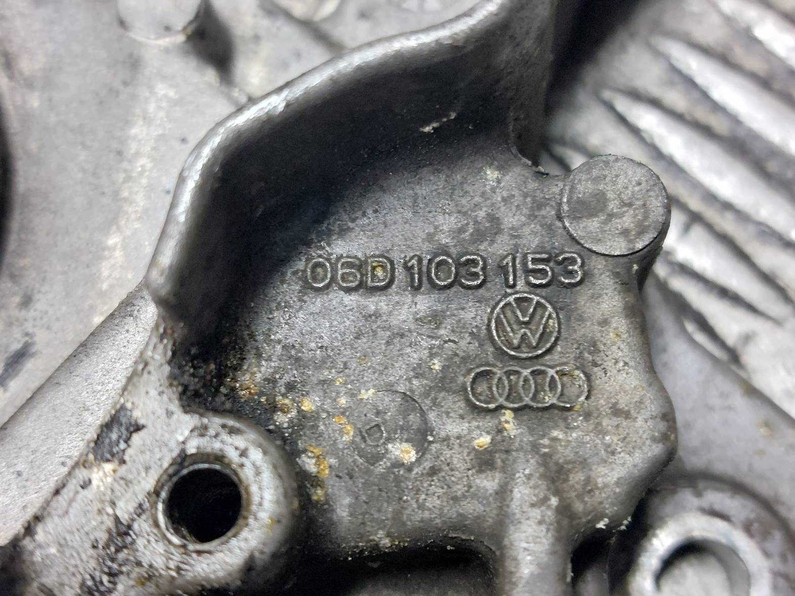 Kit distribution complet pompe à eau VW Passat B6 2.0 FSI image 10