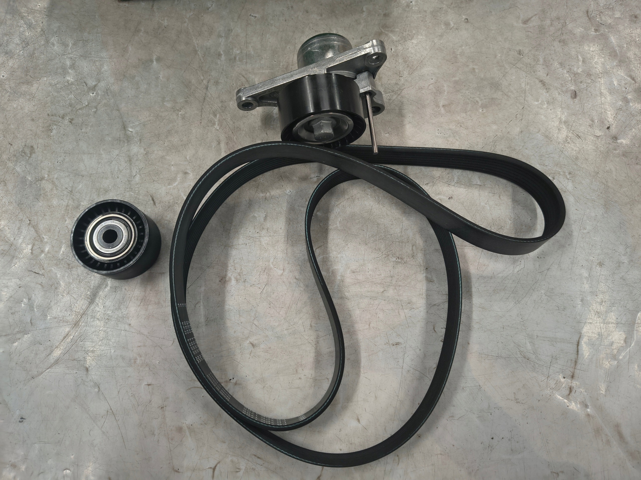 Käytetty kiristin, Schaeffler INA 534040010
