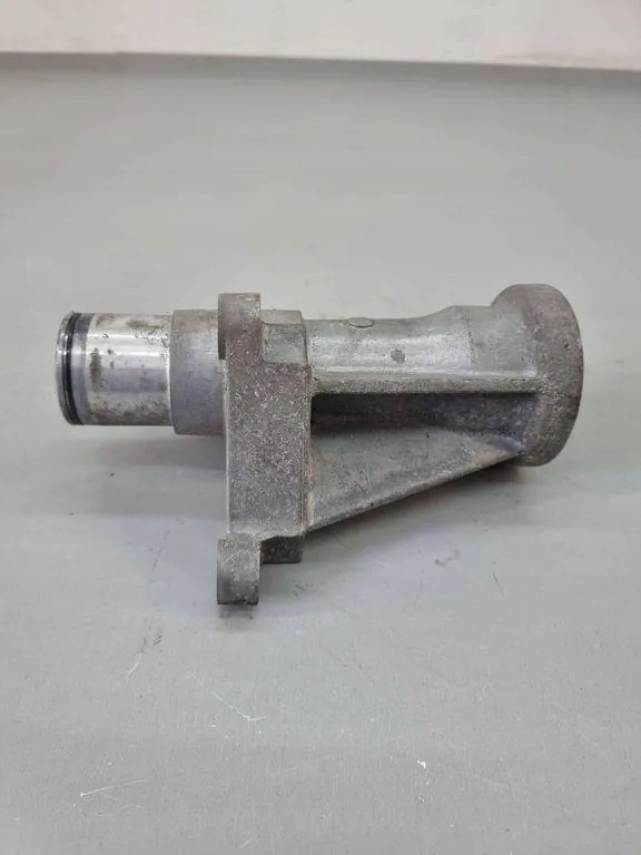 Jaguar F-Pace Driveshaft Support HK83-3A040-AB Used image 3