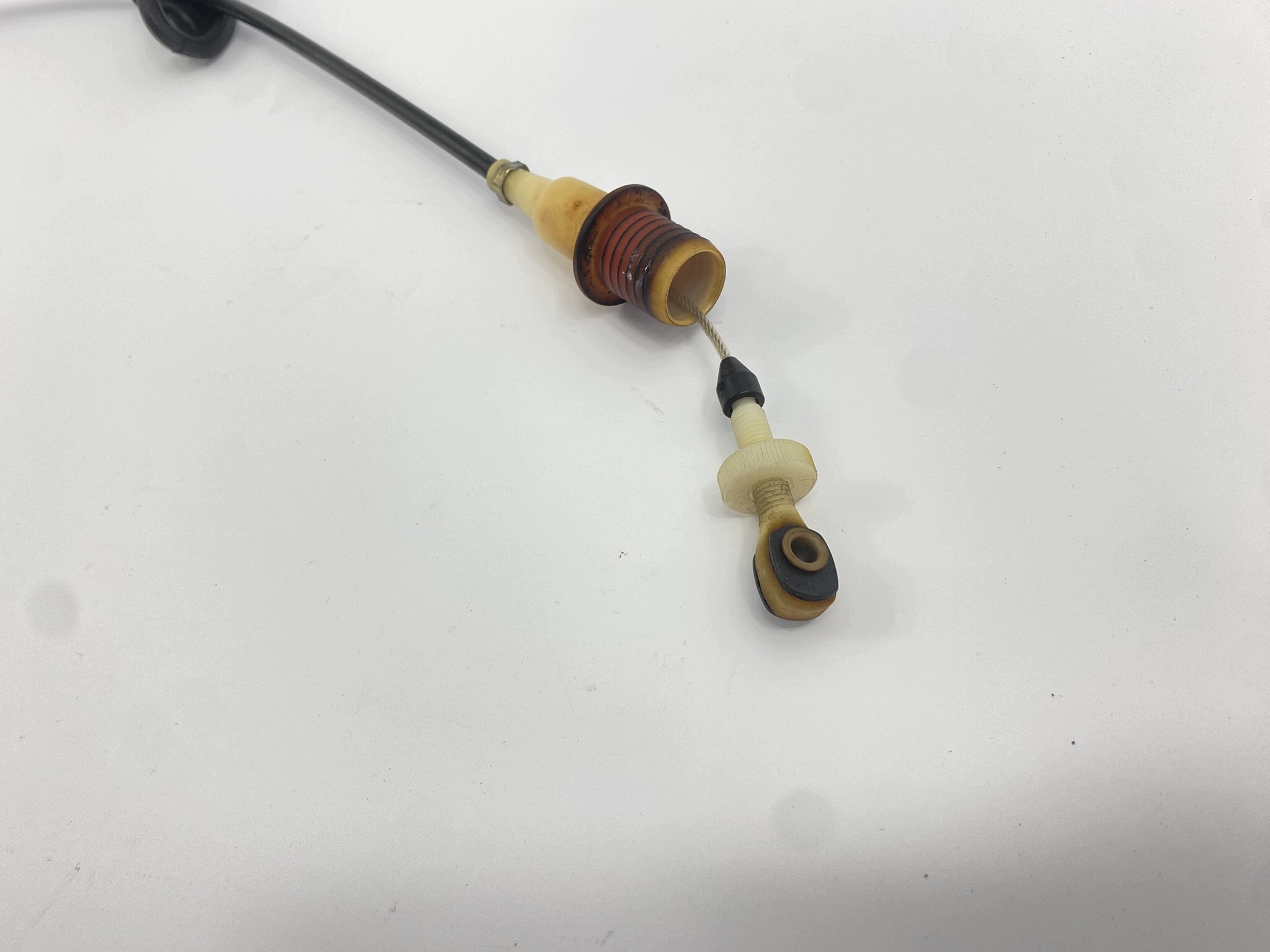 Gaszug Mercedes R129 SL Original 1293000130 image 8