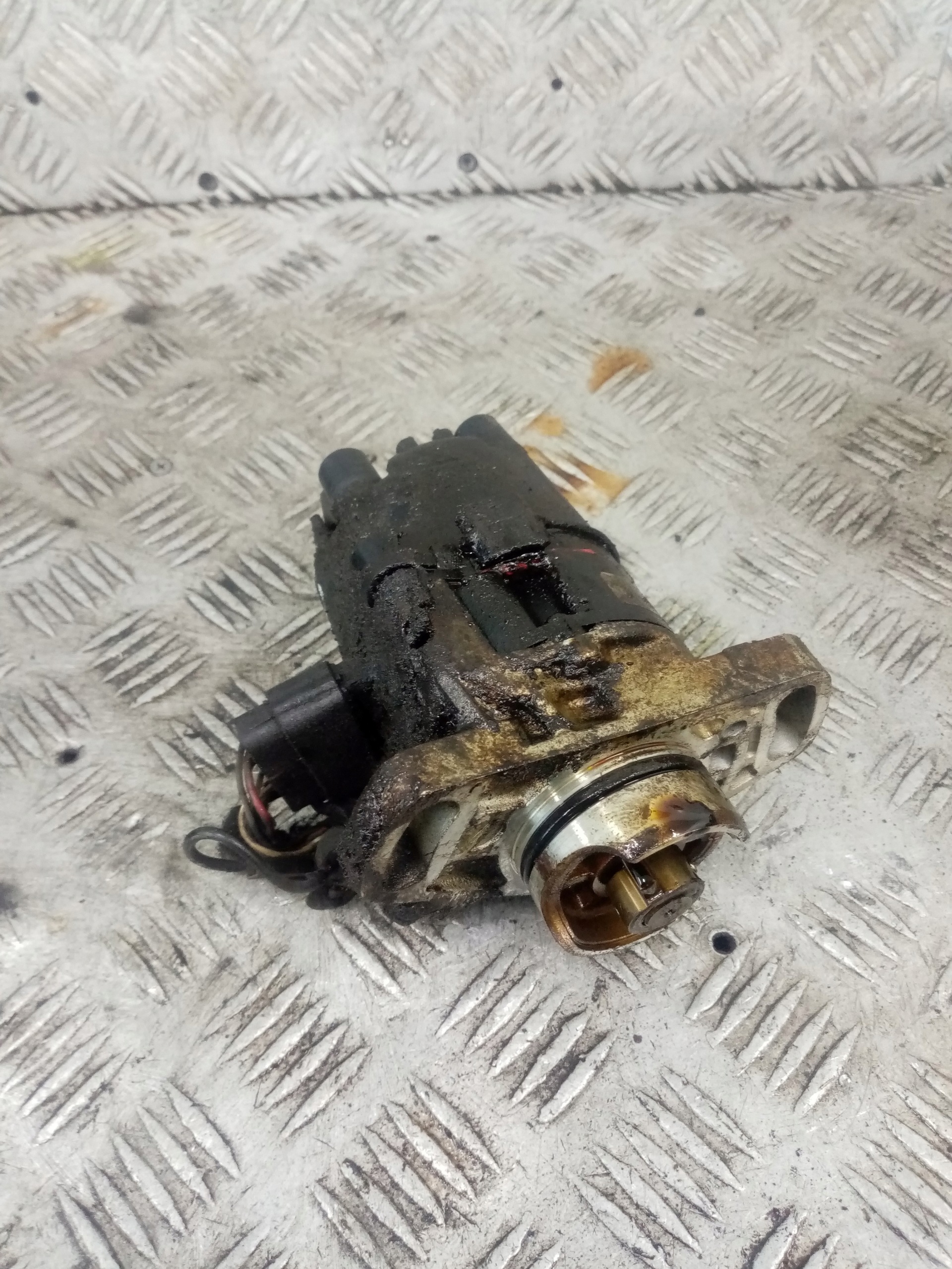 Distributeur d'allumage Mitsubishi OE T2T59571 image 2