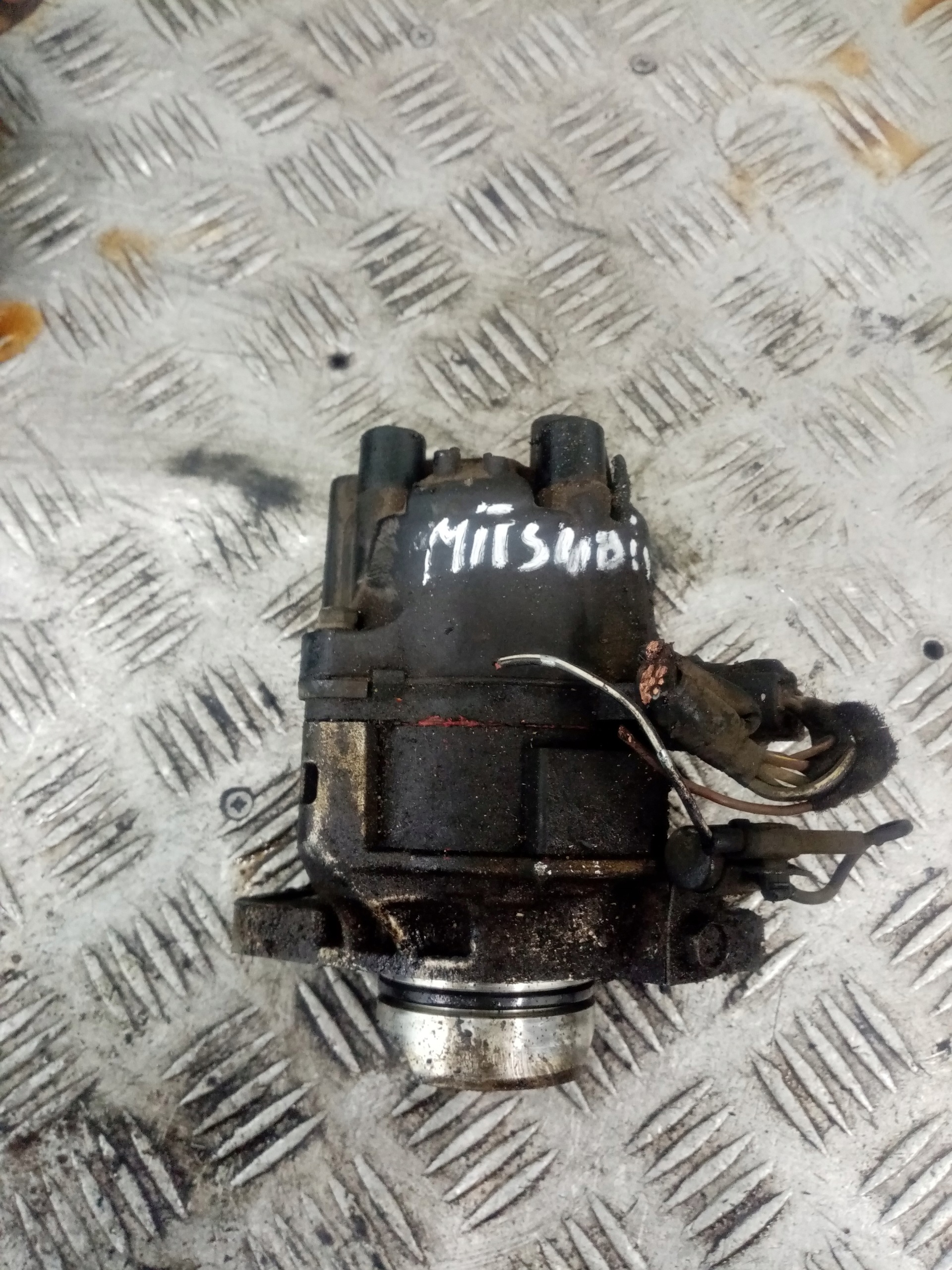 Distributeur d'allumage Mitsubishi OE T2T59571 image 3