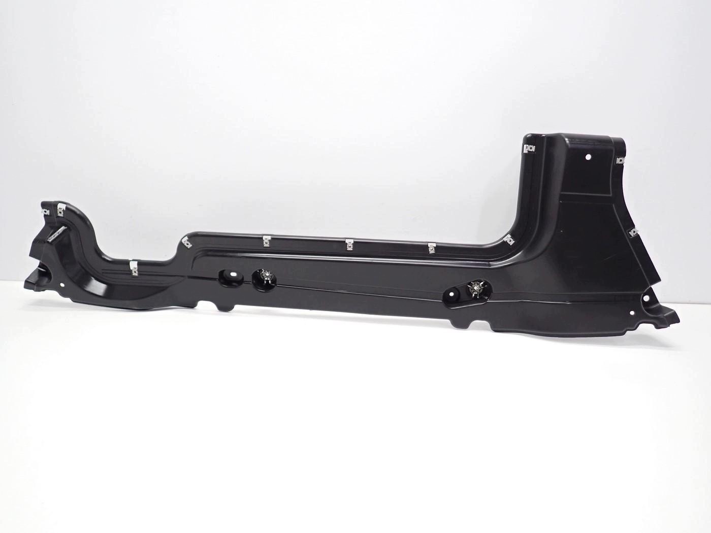 Placa Proteção Chassi Esquerda VW Multivan T7 image 2