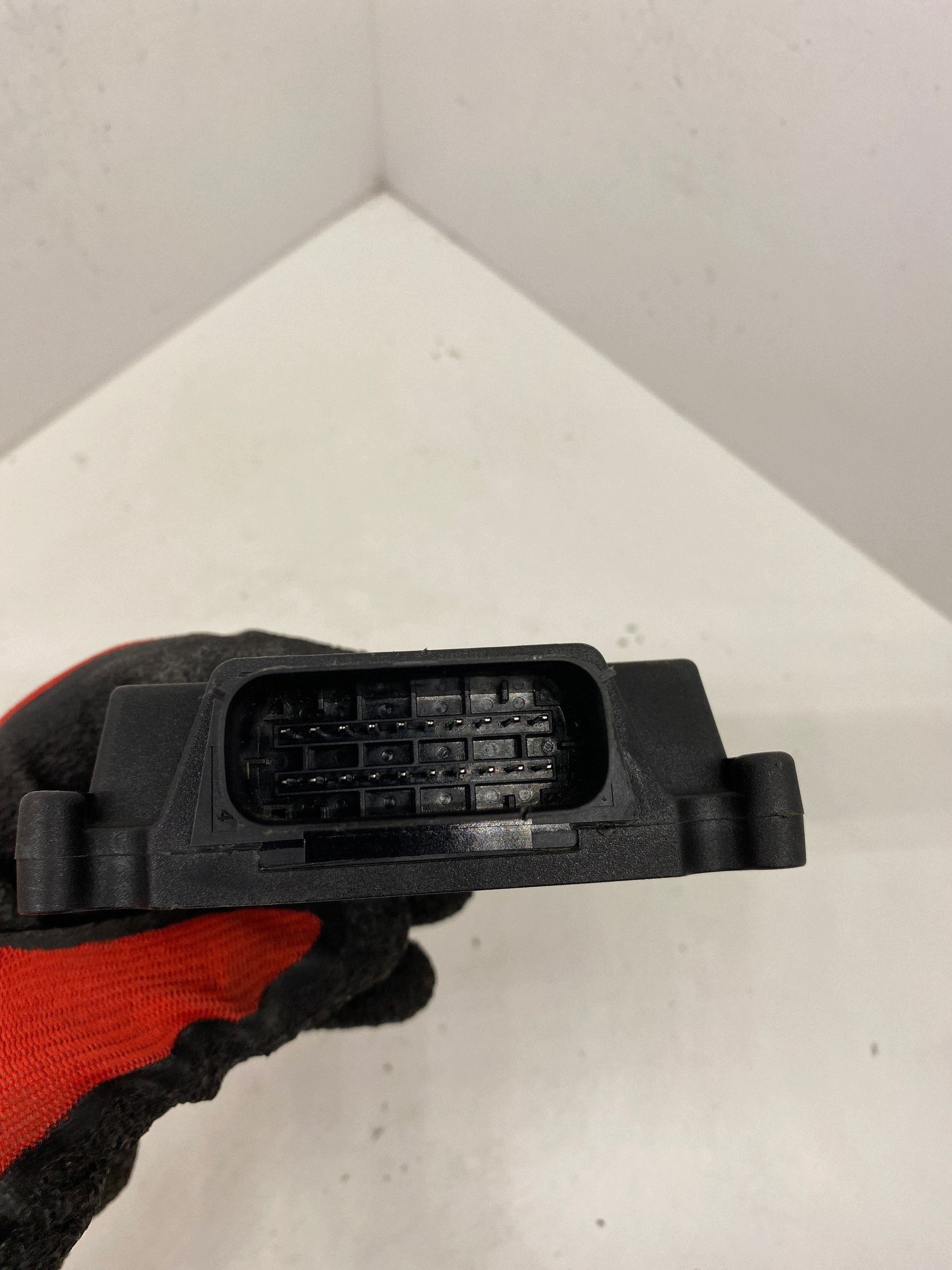 Controlador GLP Subaru Outback 2003 10R030831 image 3