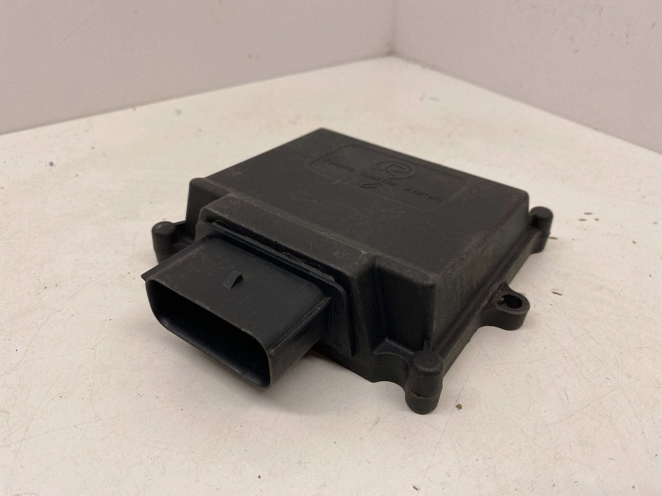 Controlador GLP Subaru Outback 2003 10R030831 image 8