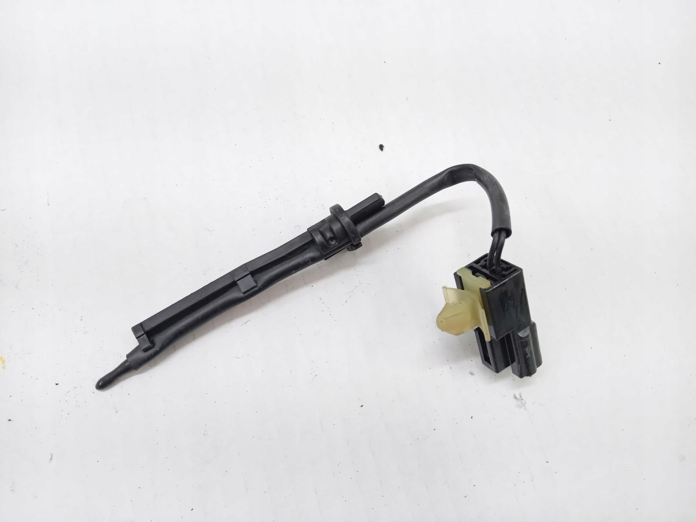 Sensor de Temperatura Interna KIA Ceed I E218405 image 3
