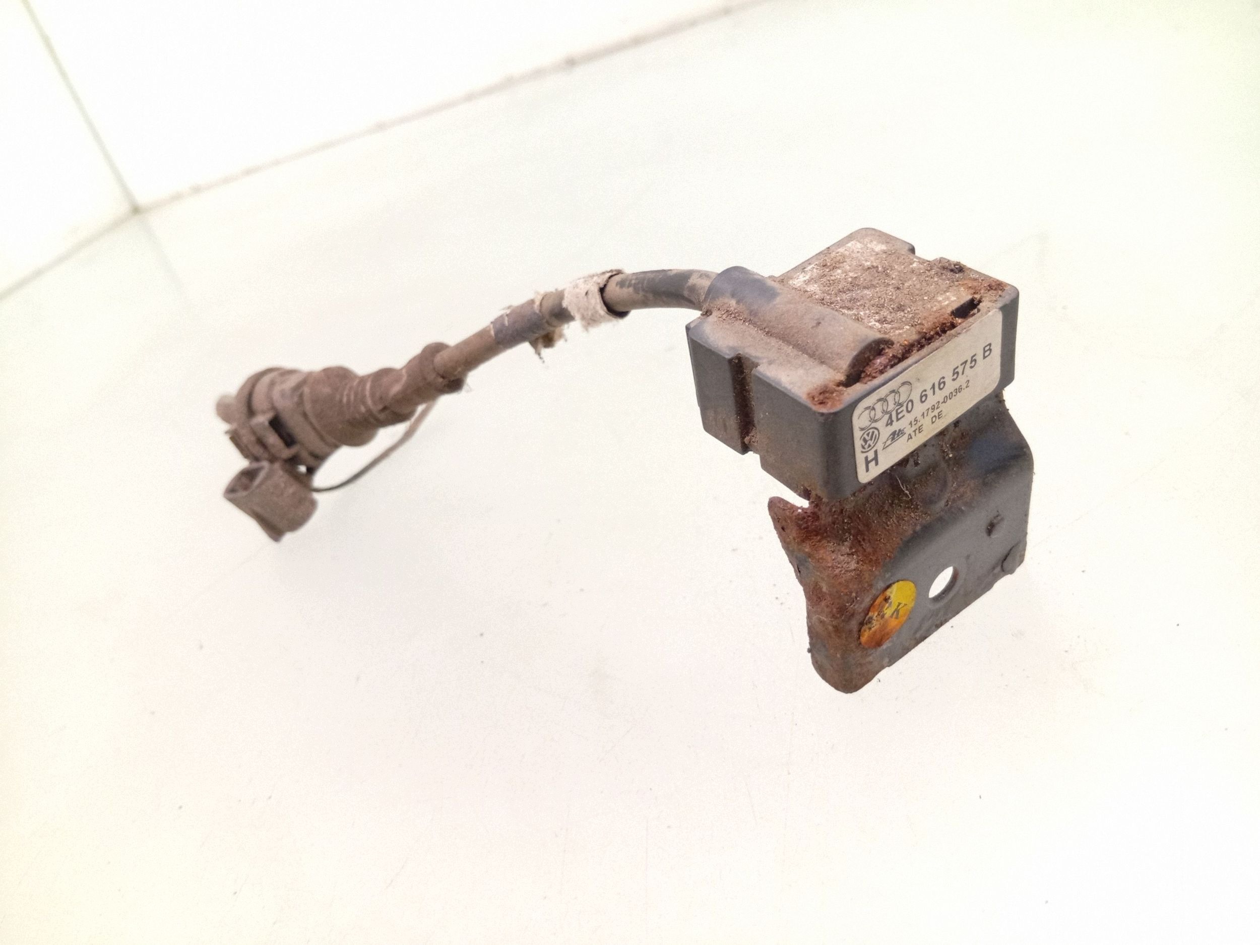 Capteur suspension Audi A8 S8 D3 4E avant image 2