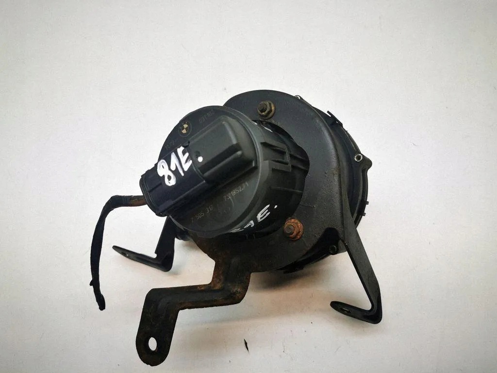 Range Rover L322 Air Pump 7505317 Used image 4