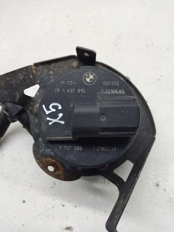 Pompe à carburant BMW 7 (E38) 1707589 image 8