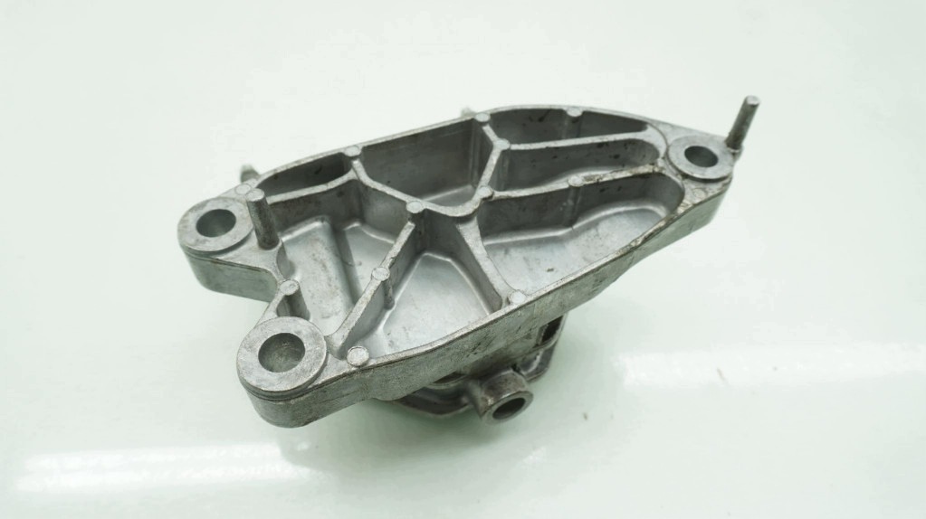 Support moteur Jeep Avenger E 9826533880
