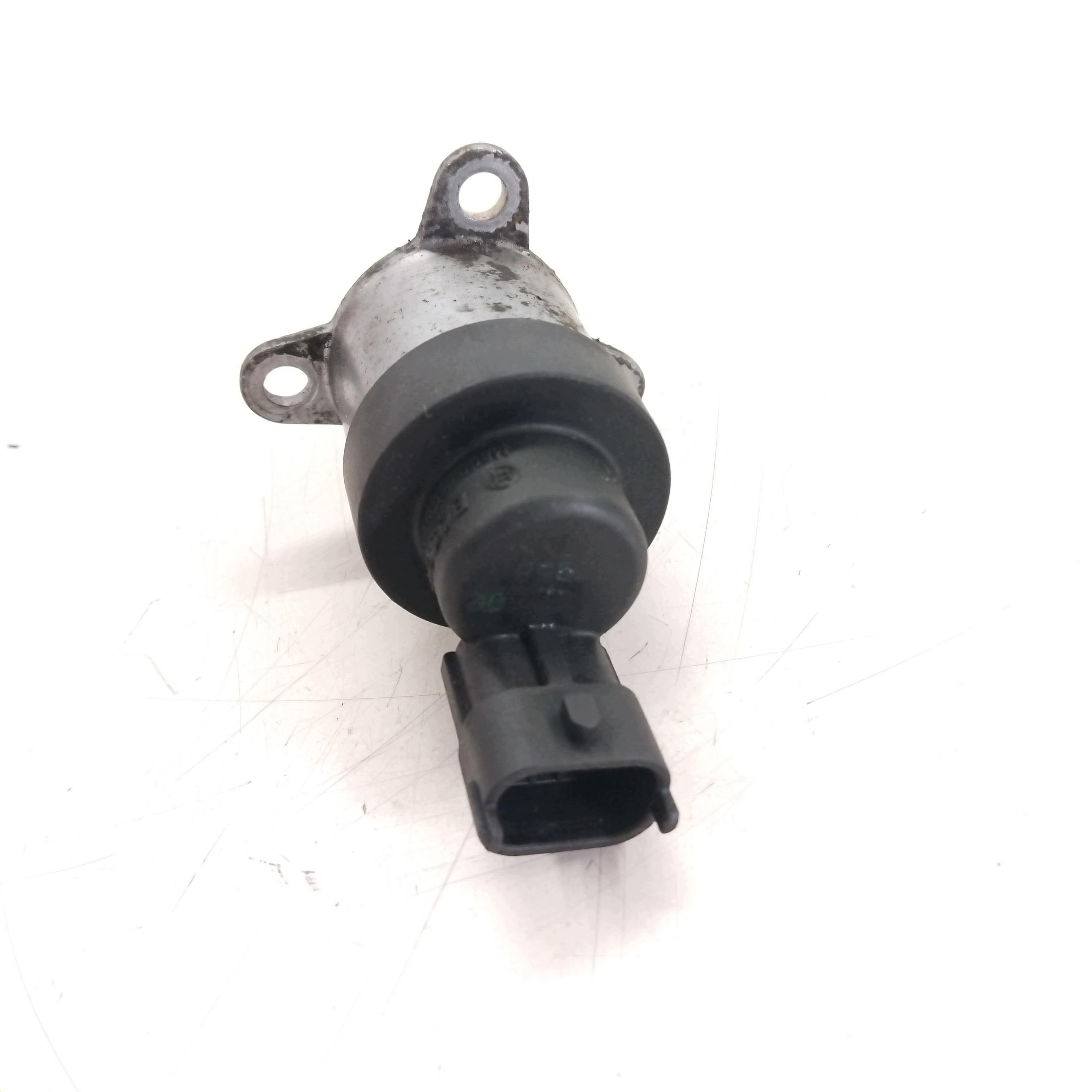 Soupape de pression de carburant Opel Trafic II 1.9 CDTI image 4