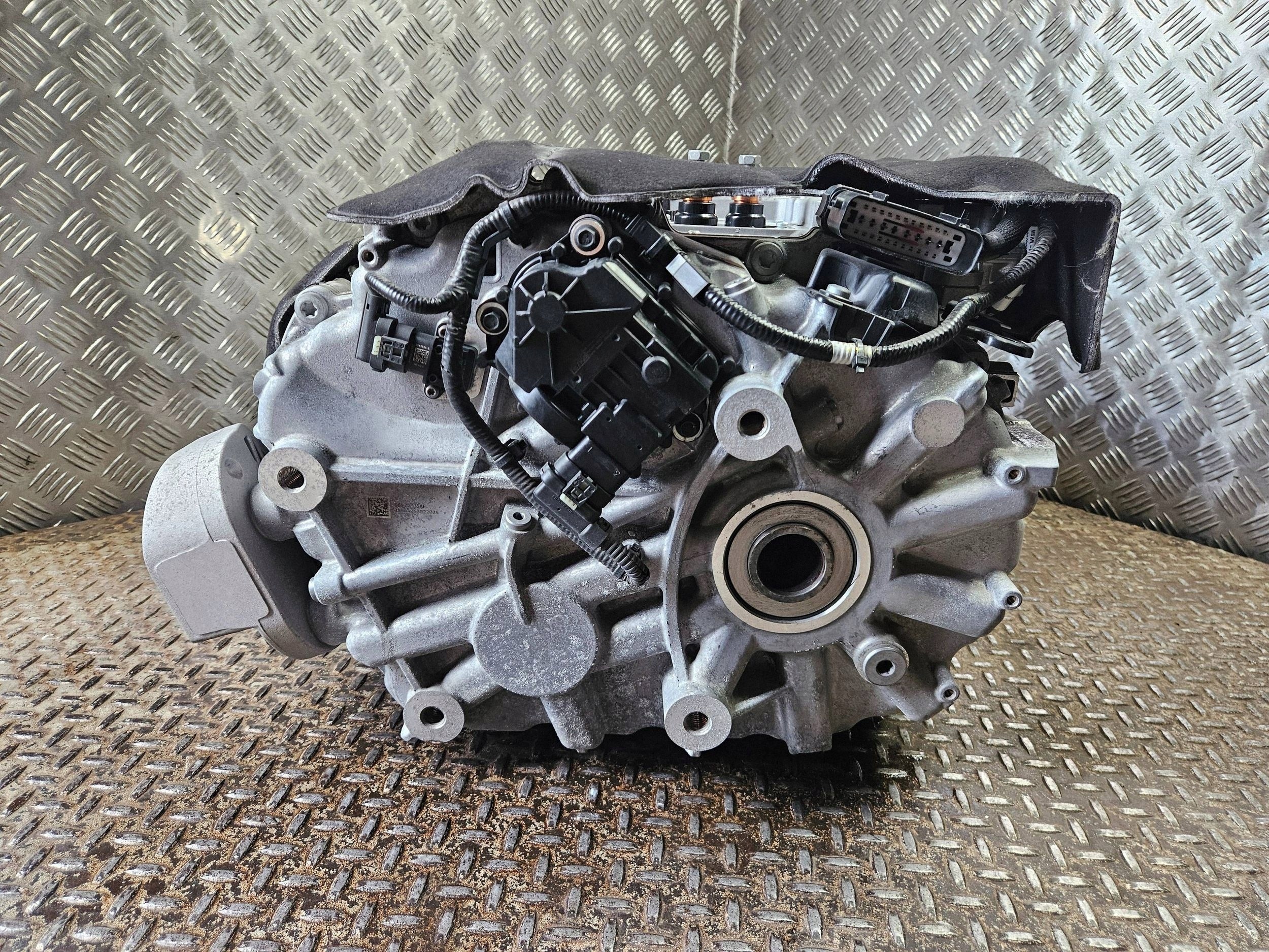 Dodge Charger EV Motor P05190337AF Gebraucht image 8