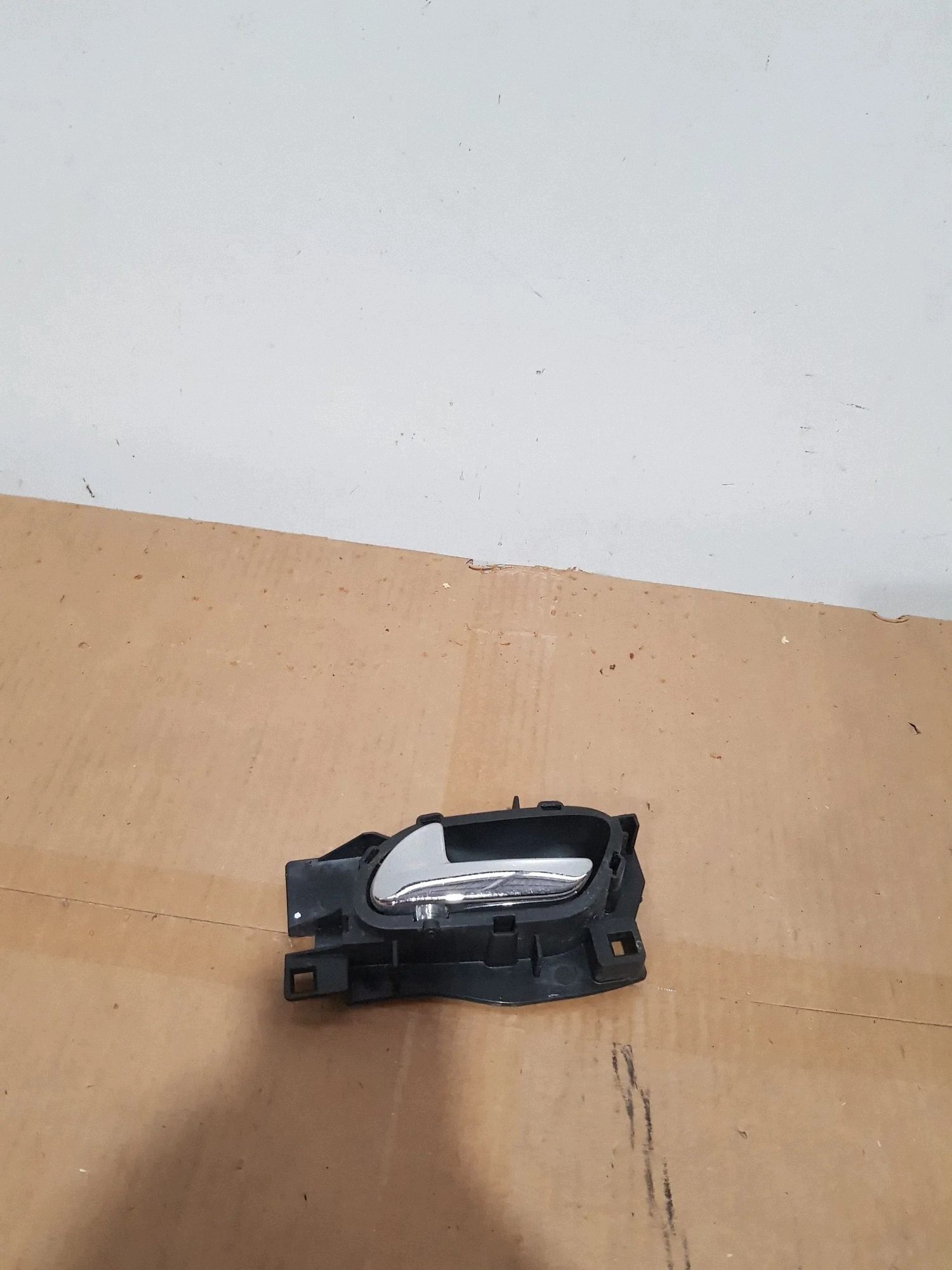 Cache poignée de porte arrière gauche Peugeot 407 965261780 image 2