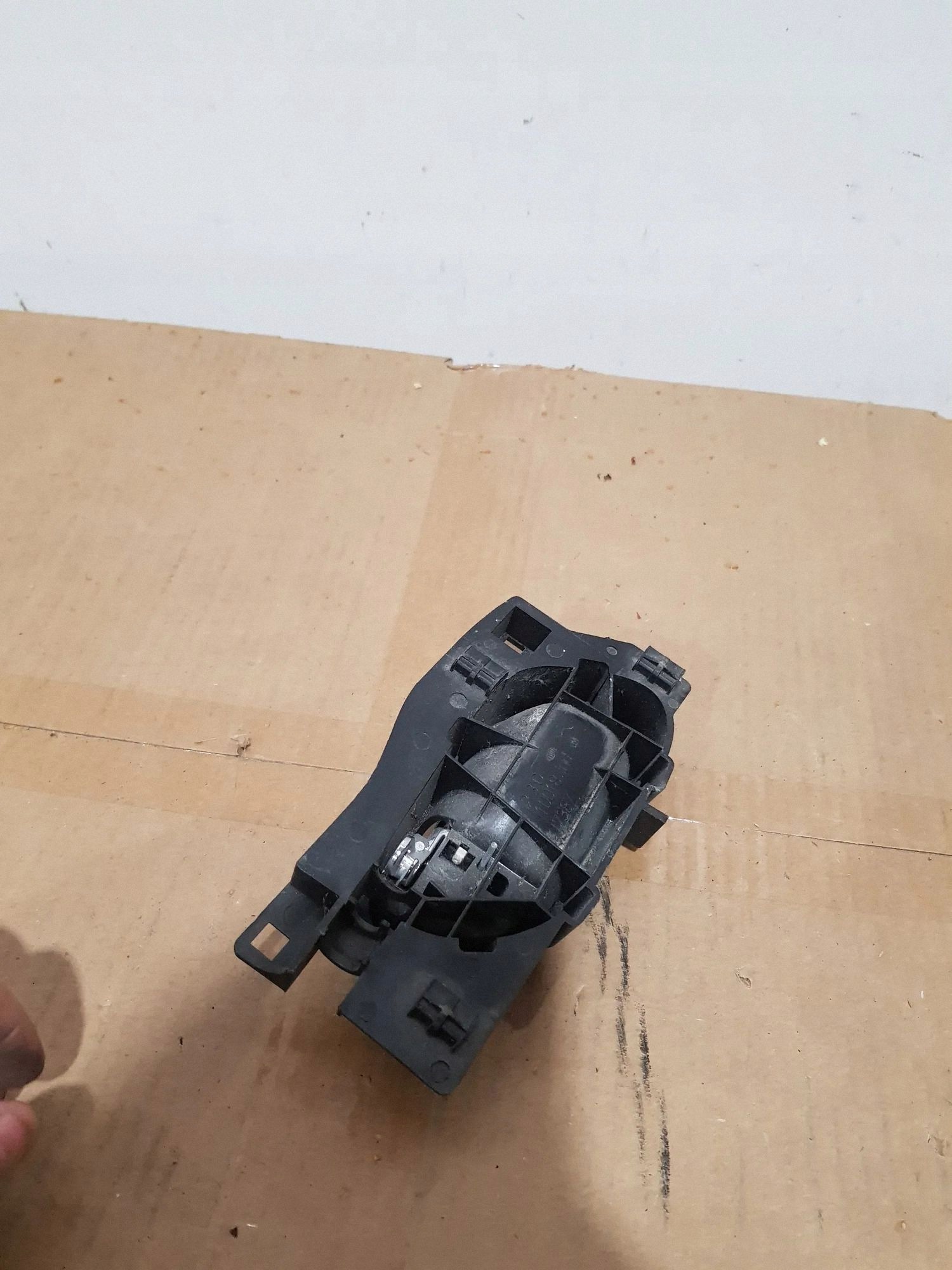 Cache poignée de porte arrière gauche Peugeot 407 965261780 image 3
