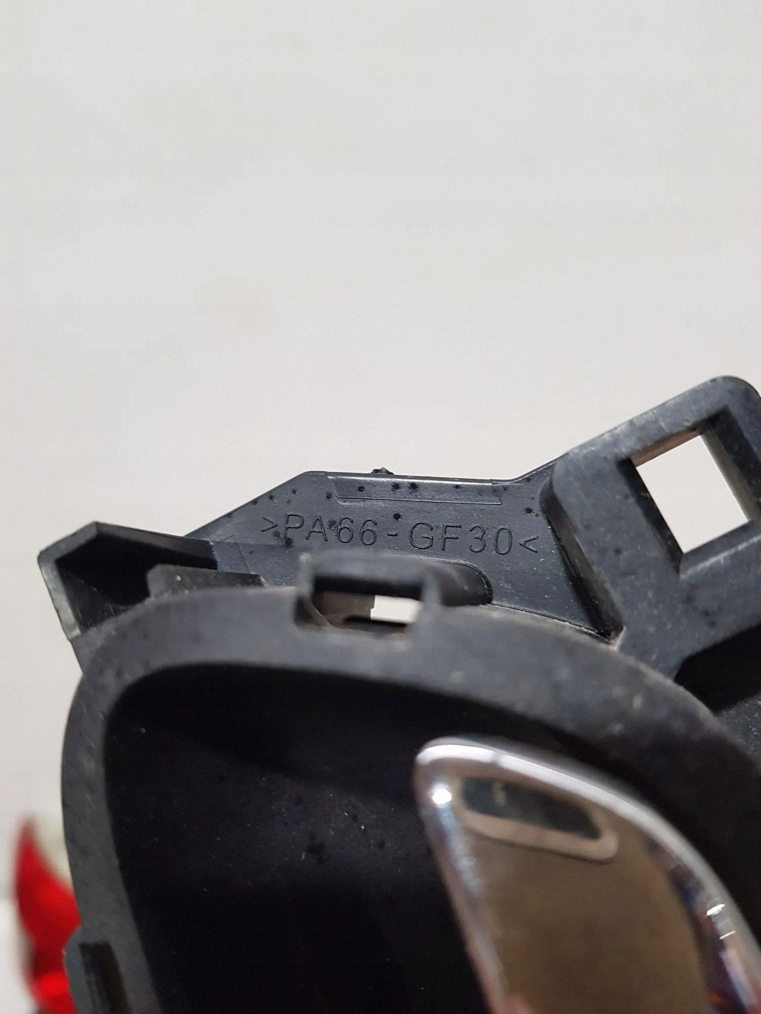 Cache poignée de porte arrière gauche Peugeot 407 965261780 image 6