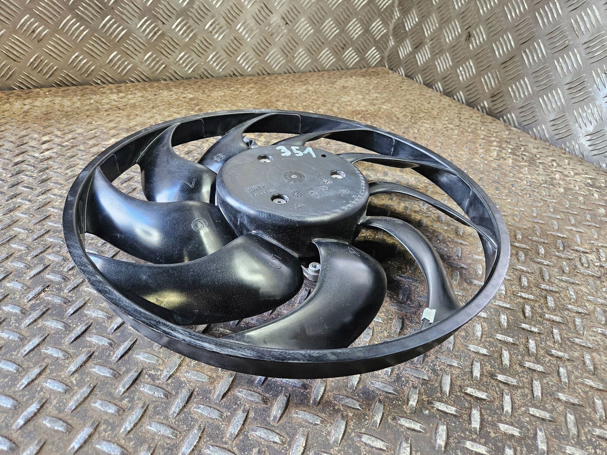 Dodge Charger 2025 Radiateurventilator TC47886 image 3