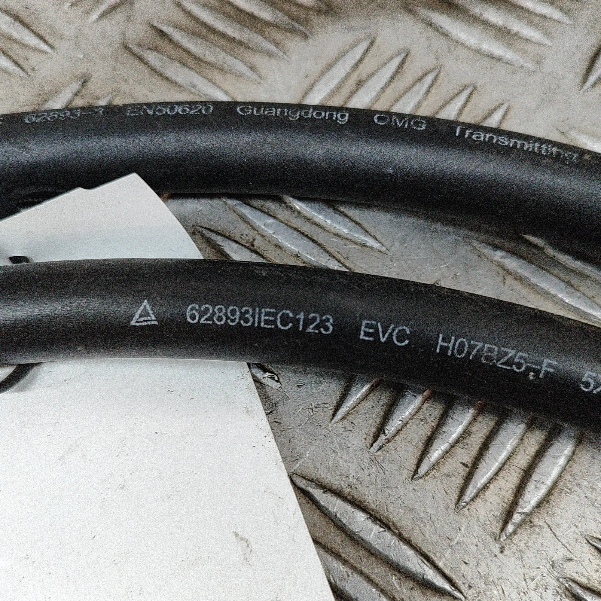 Câble de charge Polestar 2 32257171 image 8