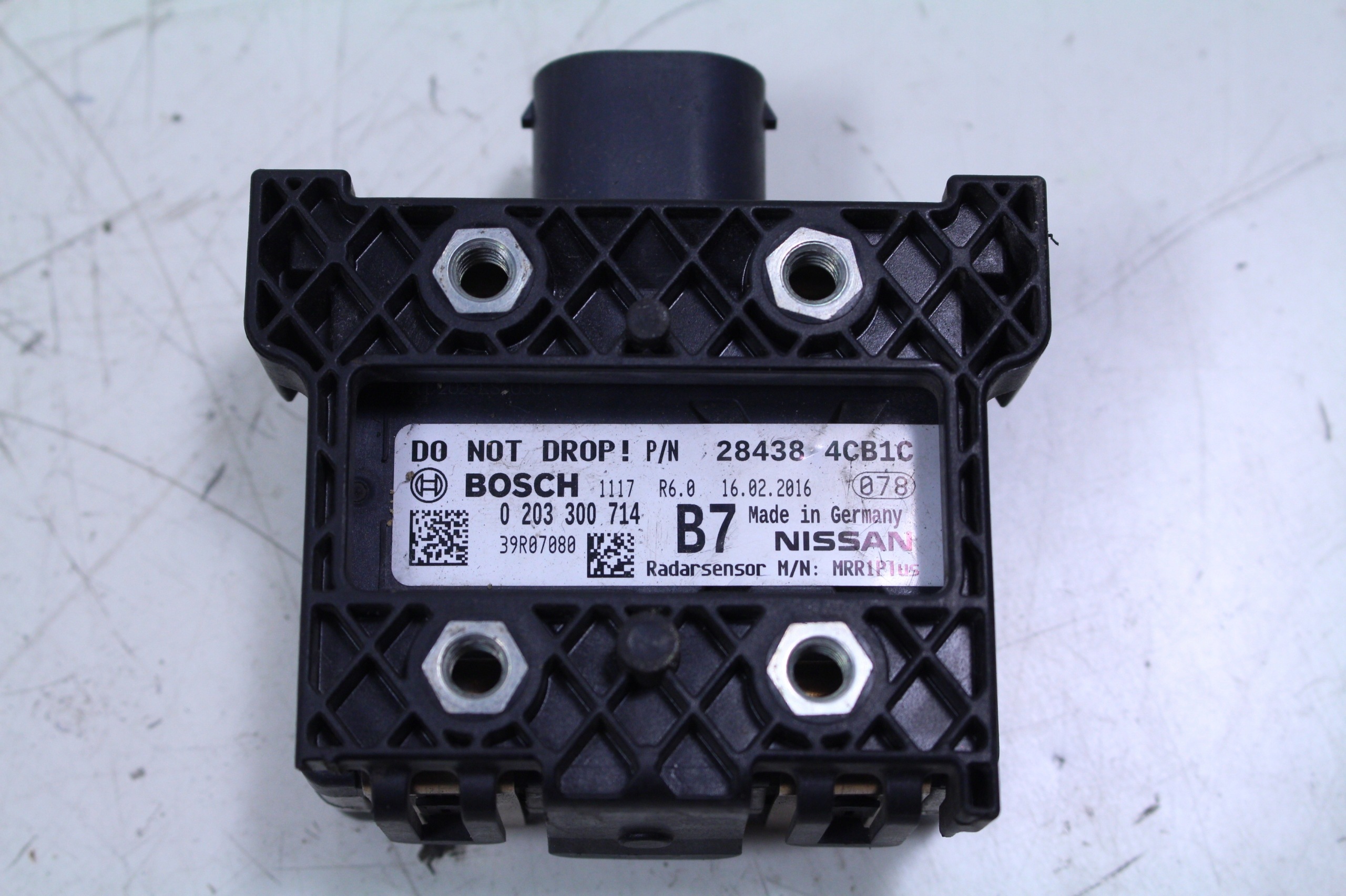 Nissan tutka X-Trail Qashqai 284384CB1C