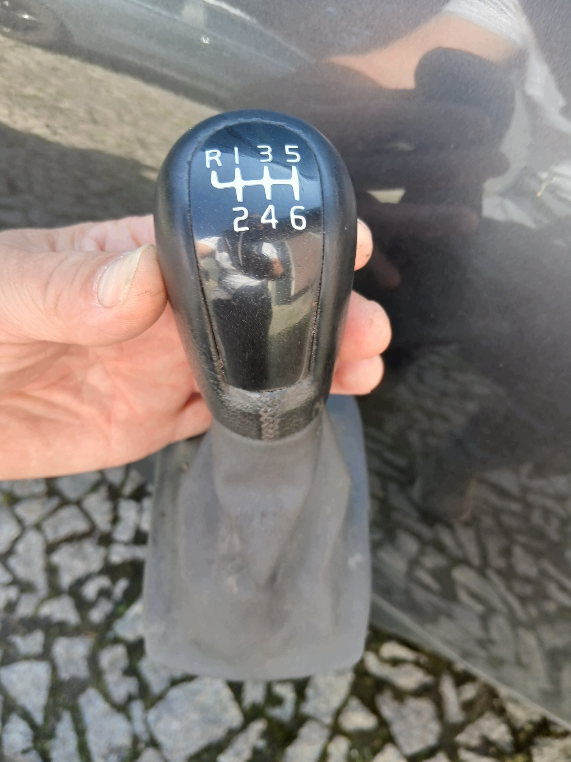 VOLVO V50 S40 II C30 C70 II 04-12 2.0D 136KM Vaihdekeppi ja palkeet 6-vaihde image 3