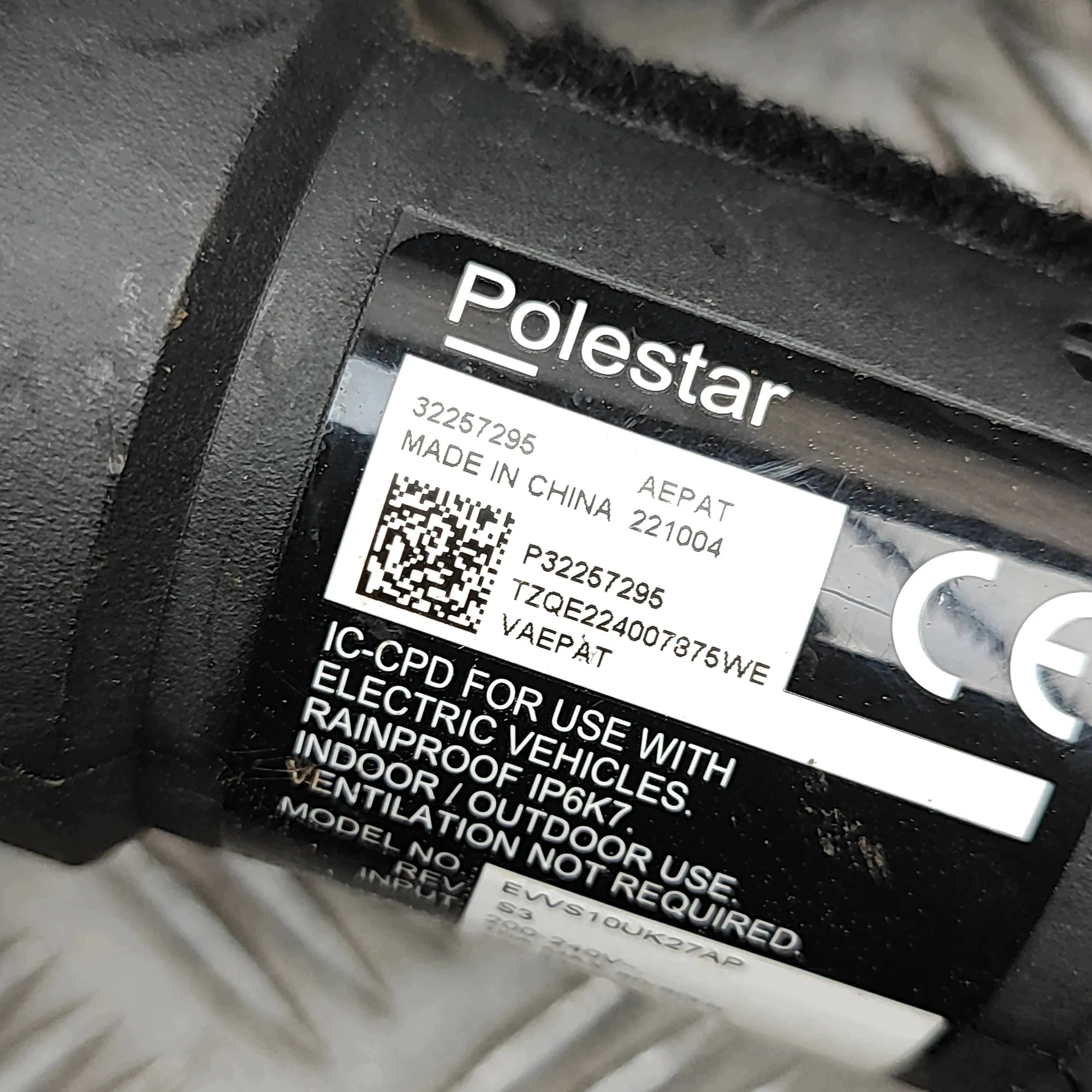 Cable de carga Polestar 2 32257295 usado image 7