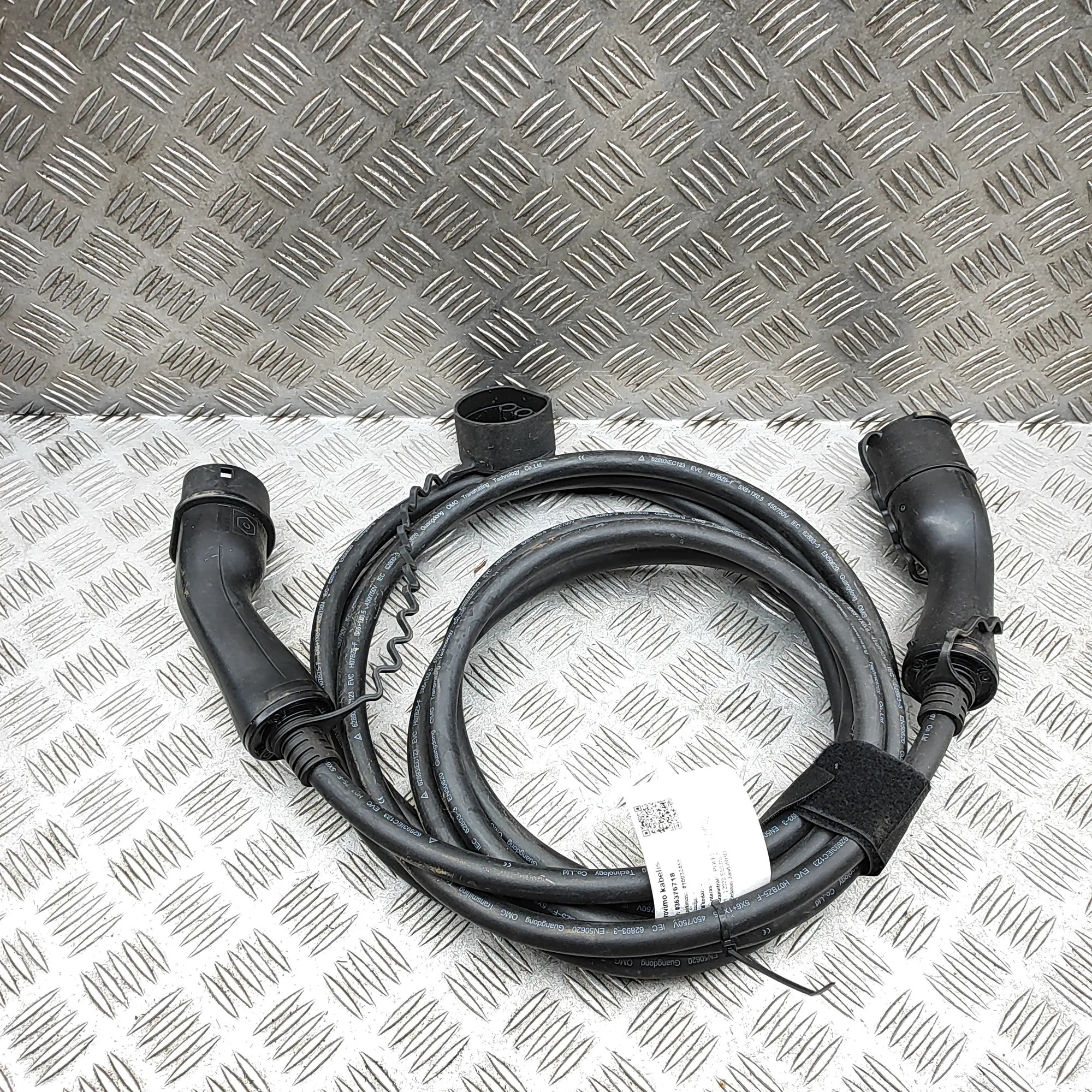 Laturikaapeli Polestar 2 2023 OEM 62893IEC123