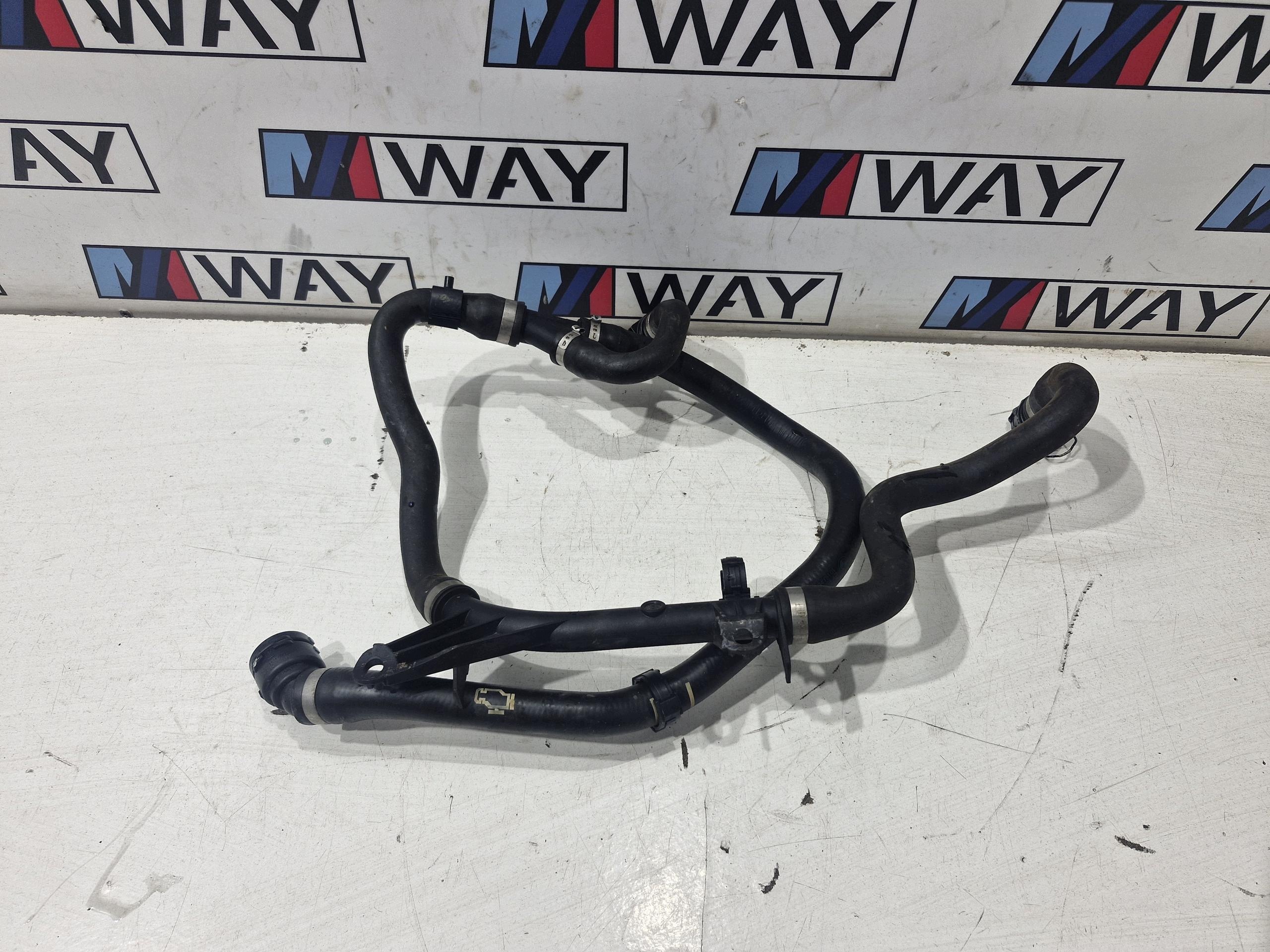 8677245 8634283 BMW F20 F21 F30 F31 F36 Wasserschlauch image 2