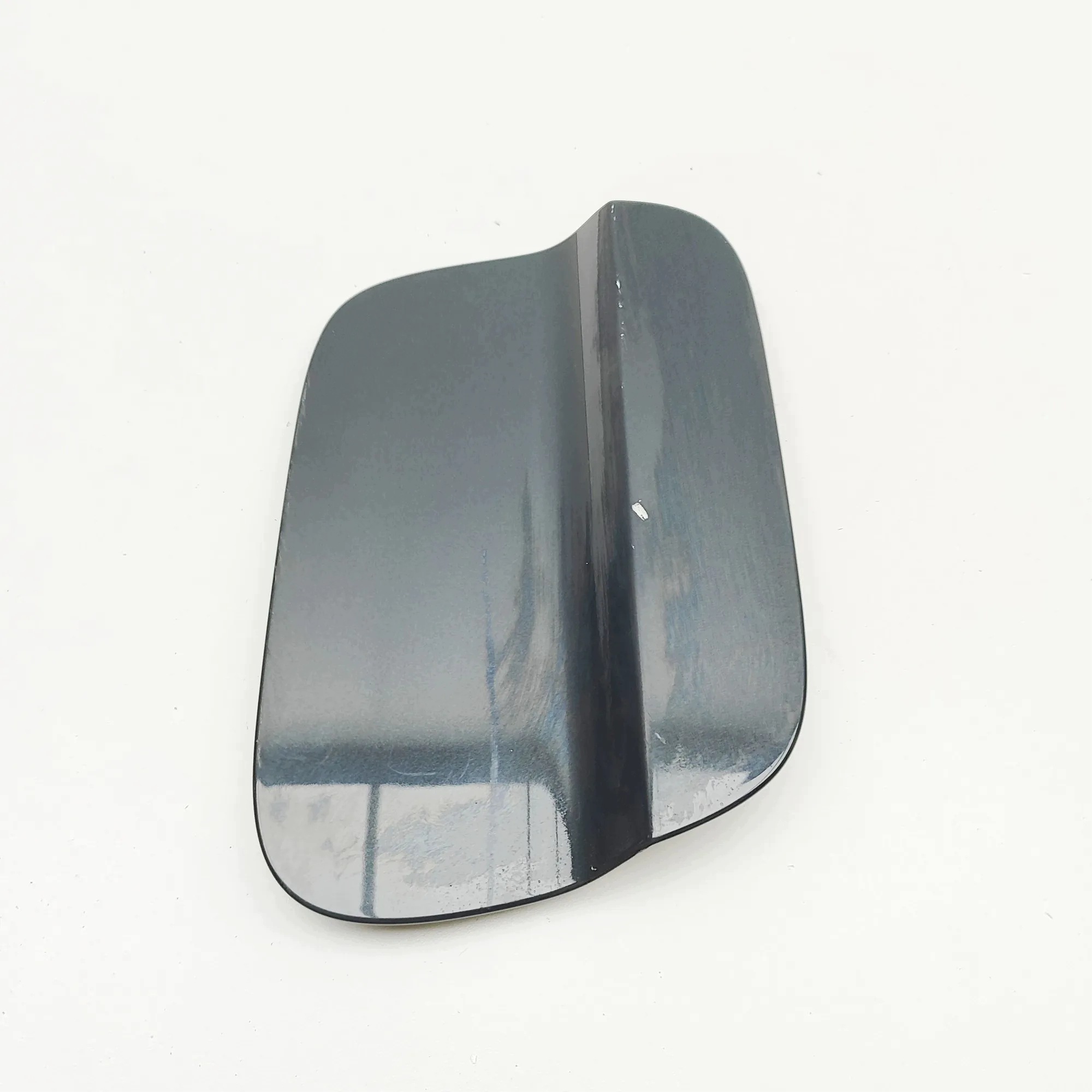 Polttoainesäiliön luukku SEAT Tarraco (KN2) 5NN809909A