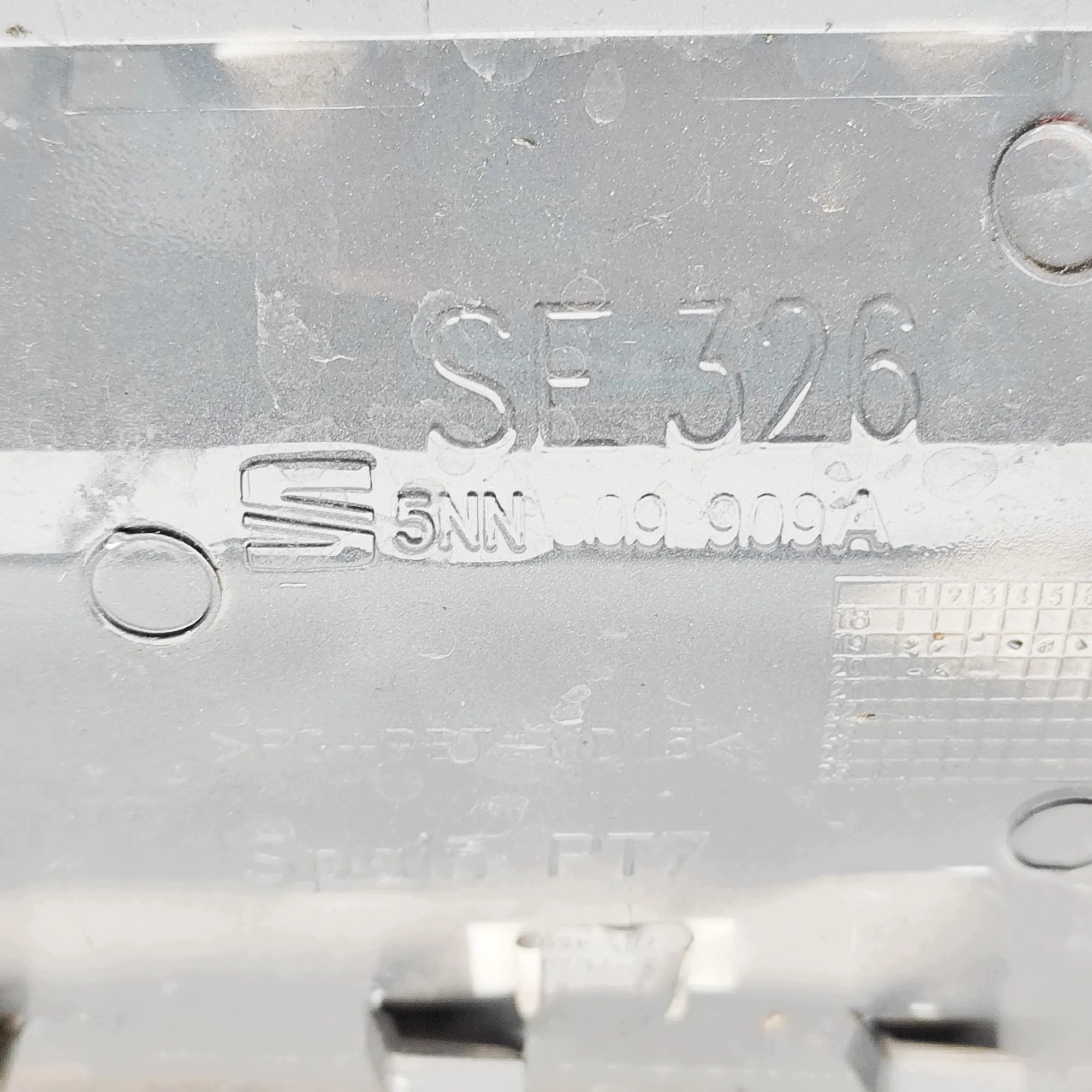 Trappe à carburant SEAT Tarraco KN2 5NN809909A image 6