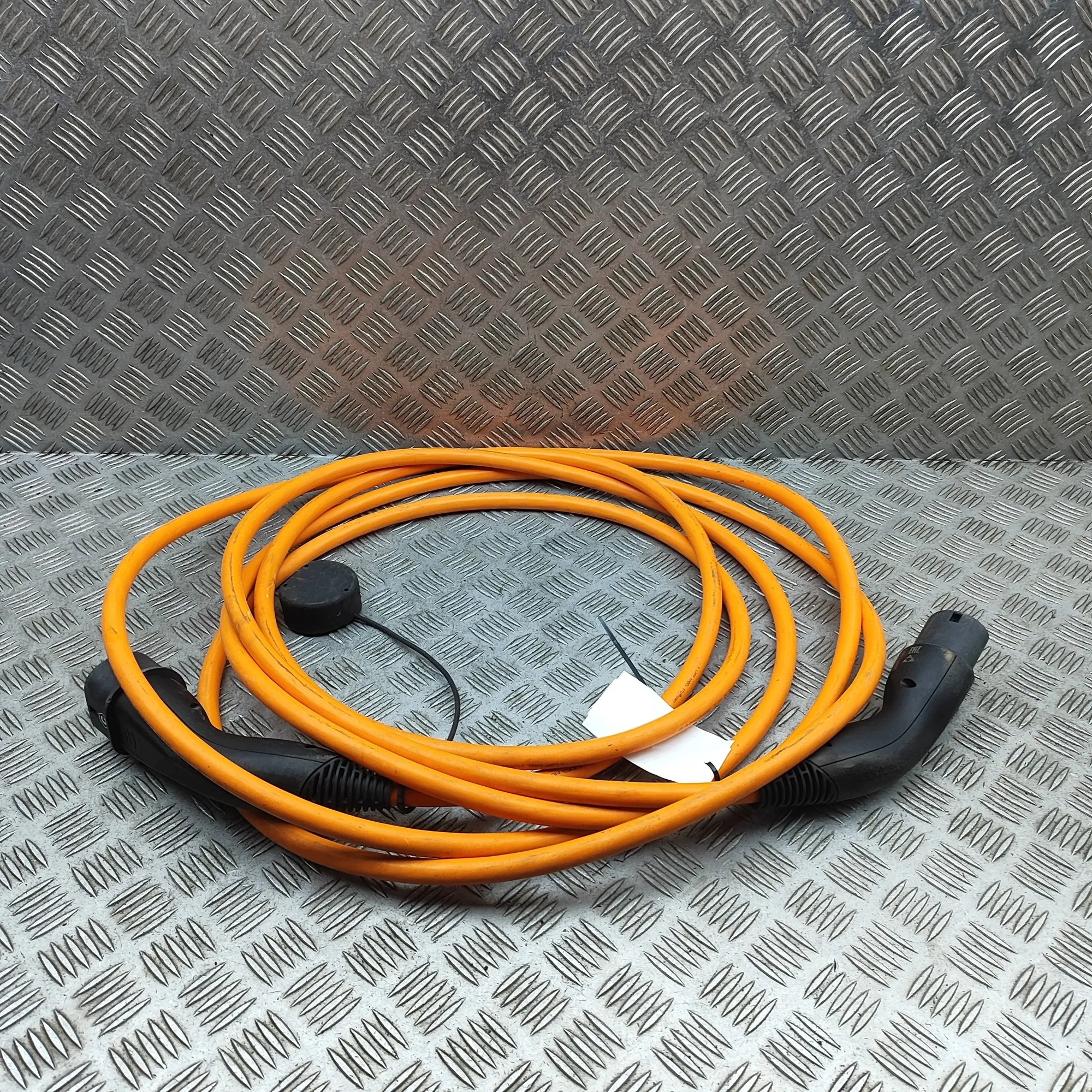Câble de charge batterie Toyota bZ4X 5555000242 image 3
