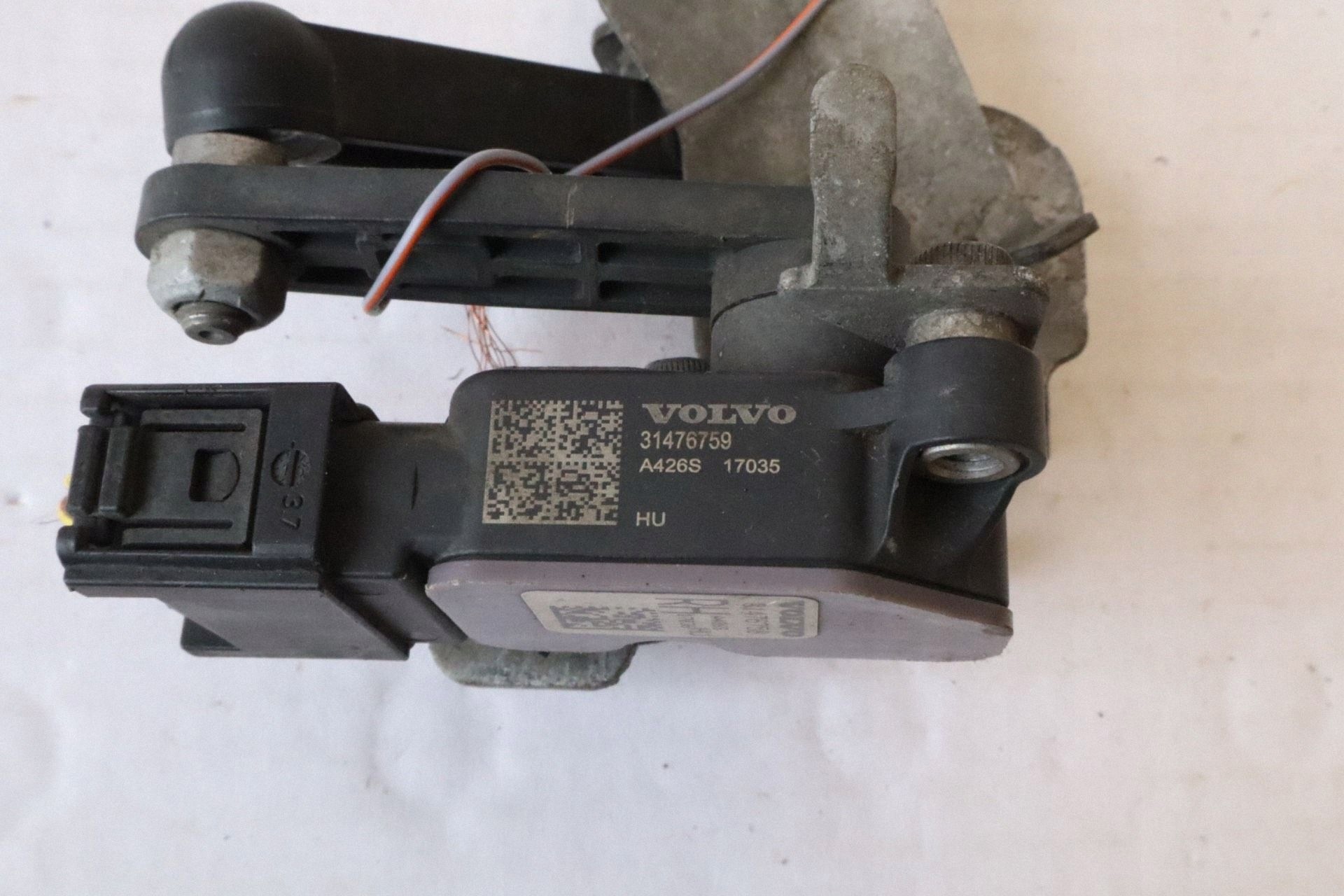 Level Sensor Front Volvo S90 V90 31476758 image 7