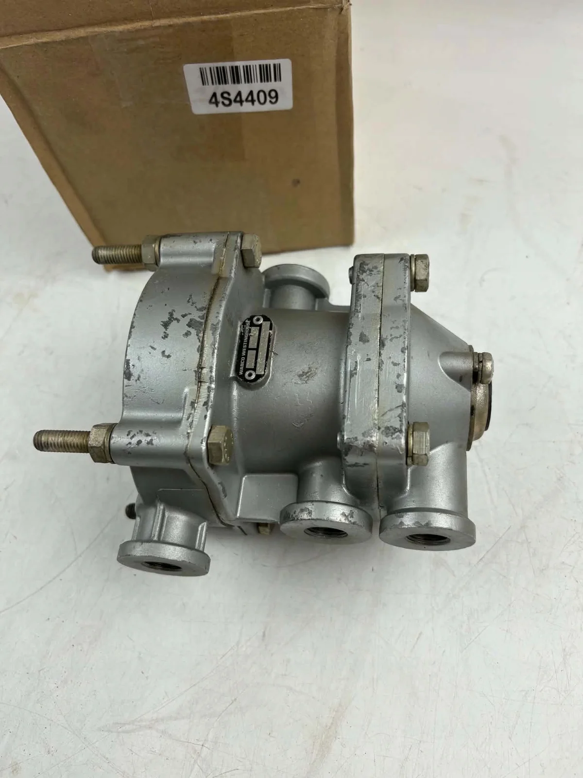 Wabco 9730024020 Valve commande remorque image 4