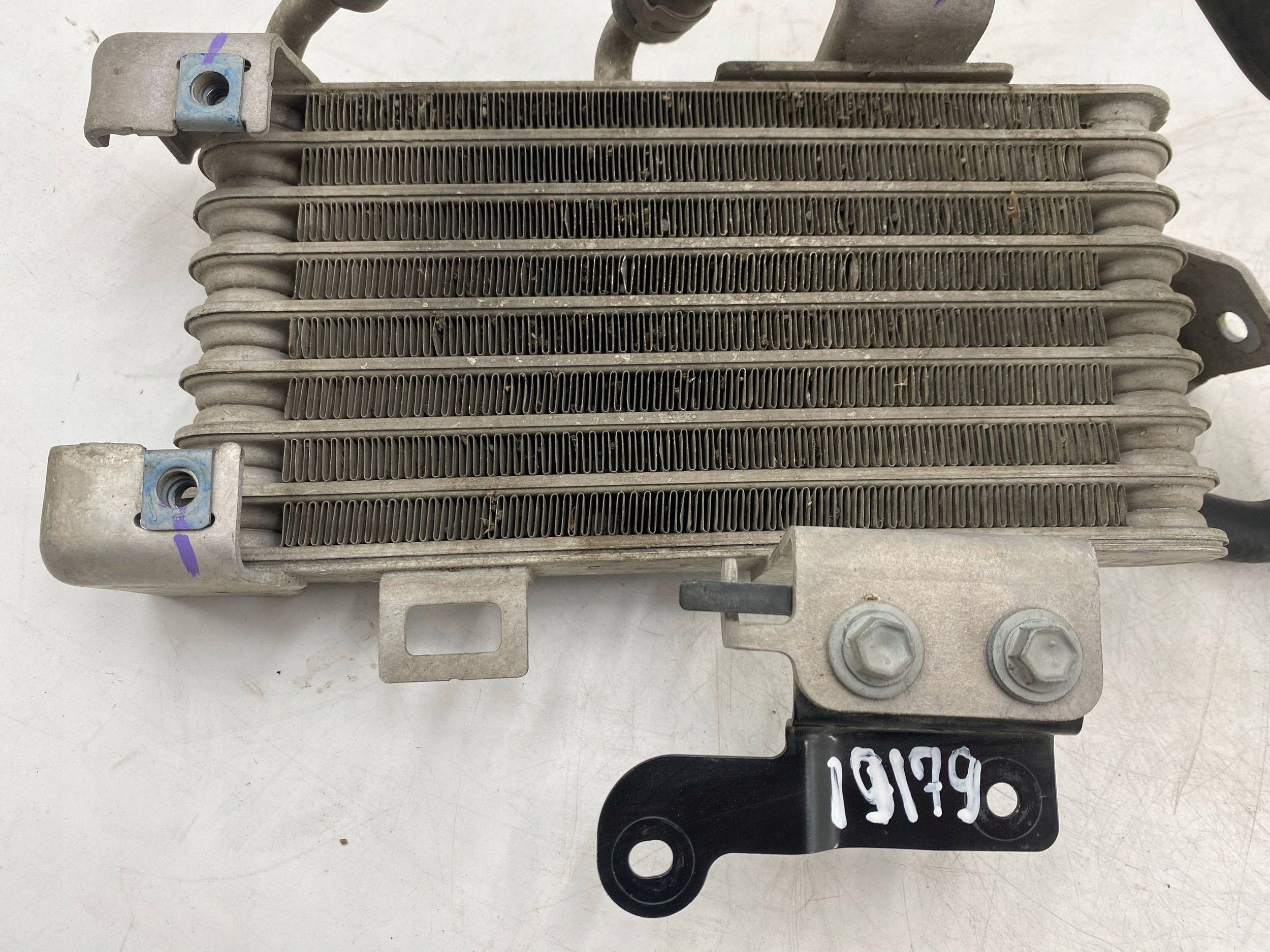Toyota Sienna XL40 IV Getriebeölkühler 329100801000 image 5