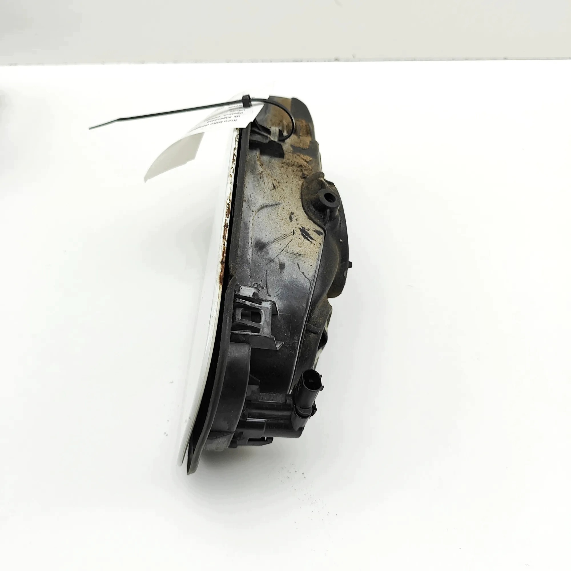 Polttoainetankin luukku Volvo XC60 II 32227340