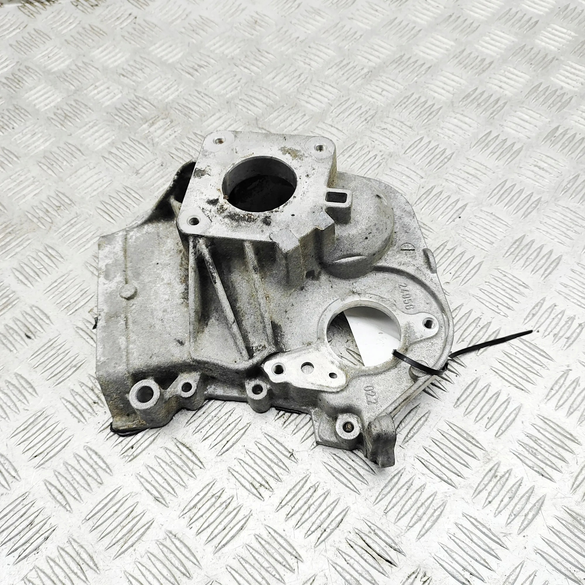 Cubierta de cadena de distribución Jeep Grand Cherokee IV 68147524AB image 2