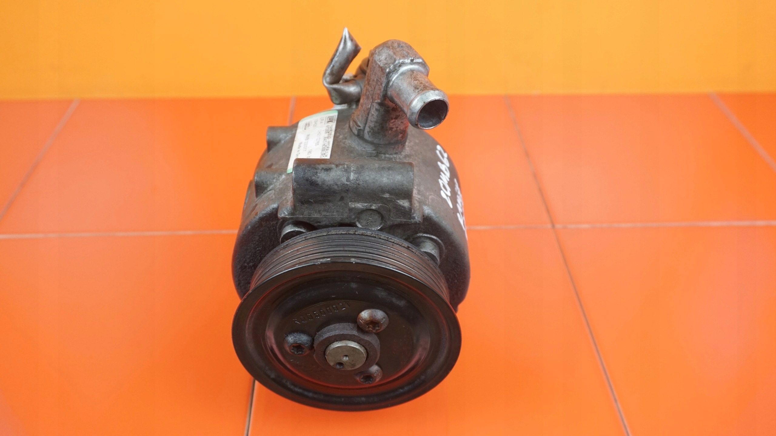 Pompe de suspension Range Rover L322 4.2 V8 image 5