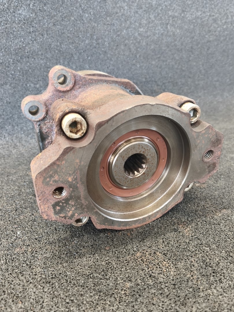 MAN PTO 51385006148 TGX TGS D20/D26 image 3