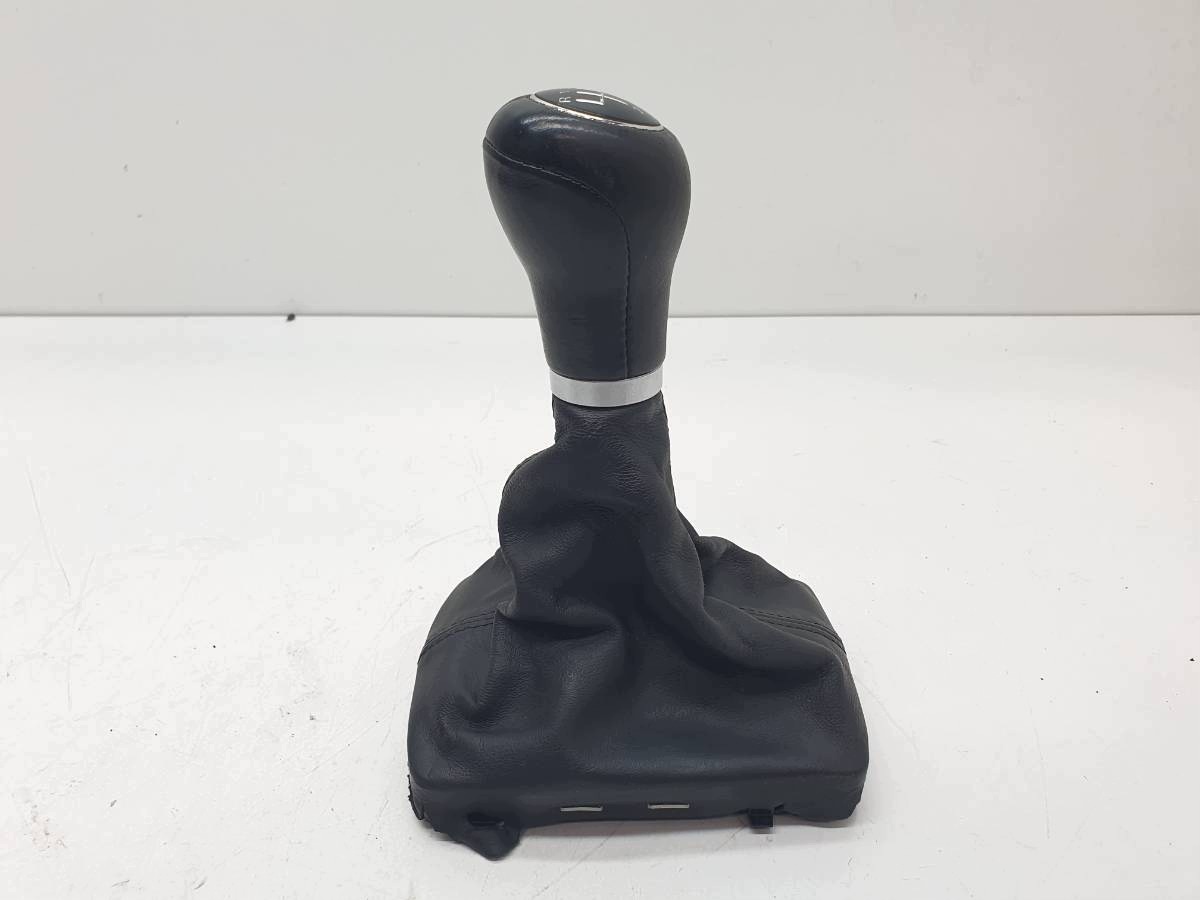Vaihdekepin pussi Audi A4 B8 2008 OE AUST137883