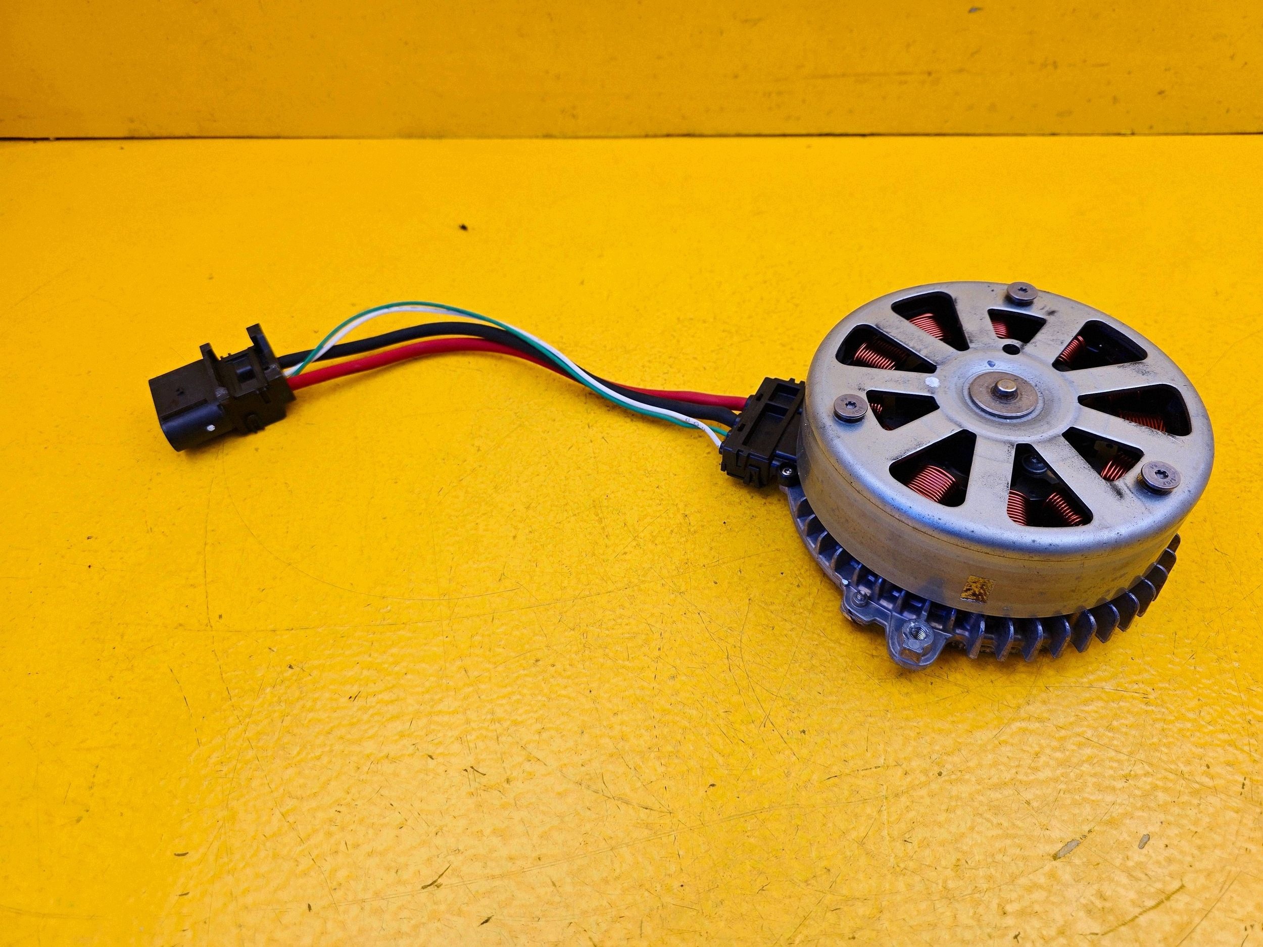 Ventilador de radiador Mercedes GLE W167 1679069106 image 5