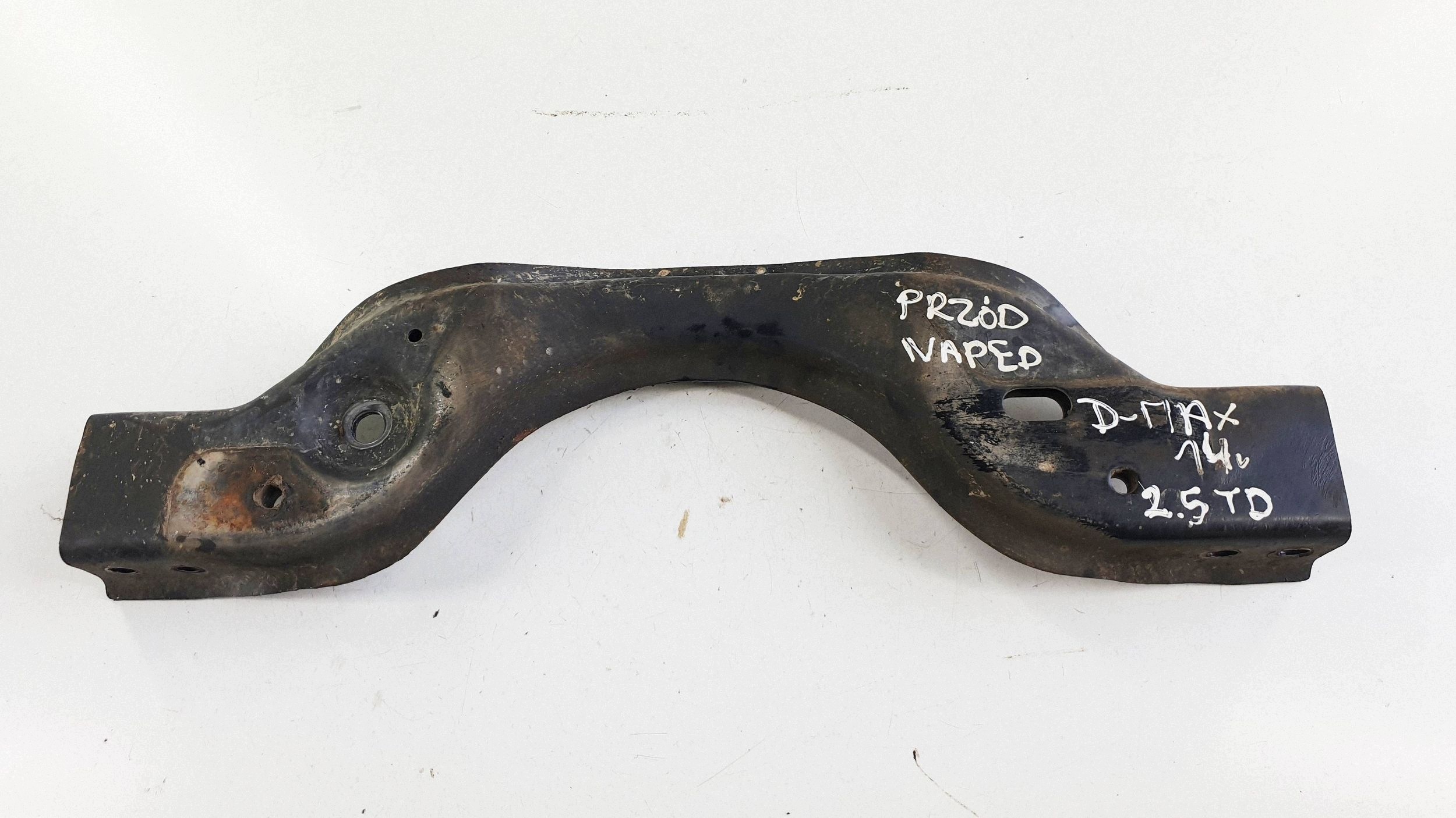 Isuzu D-Max II 14r Reducer Support Bracket TPR35149 image 2