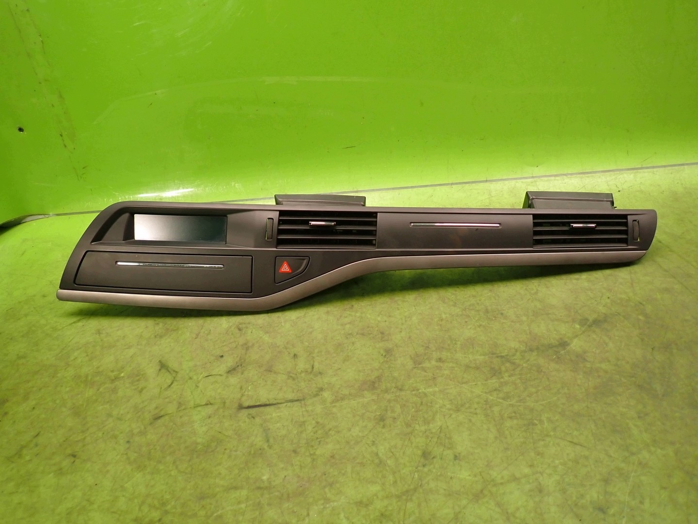 Pantalla rejilla de ventilación CITROEN C5 III 9682359677 image 2