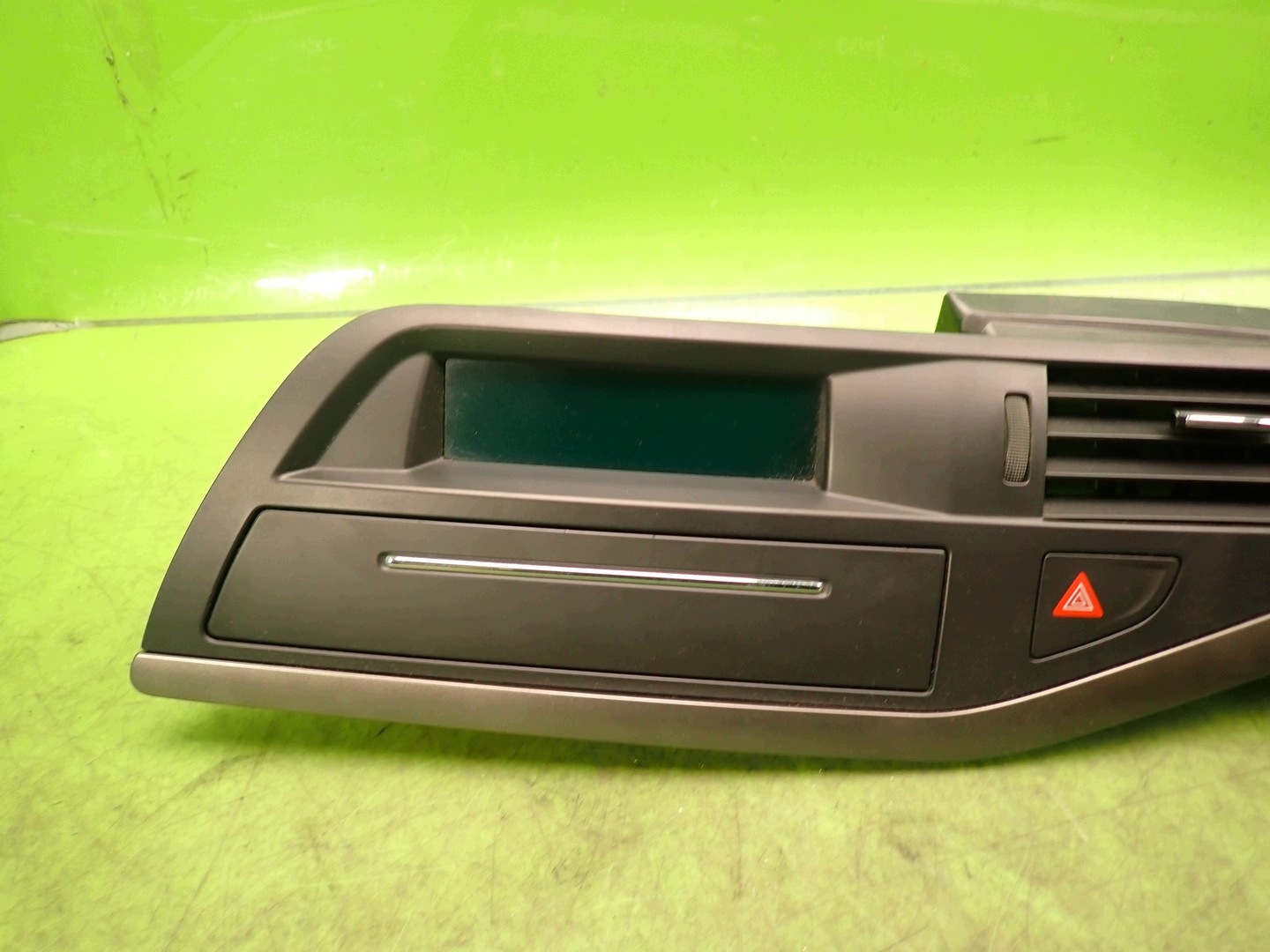 Ilmastointisäleikön näyttö CITROEN C5 III 9682359677