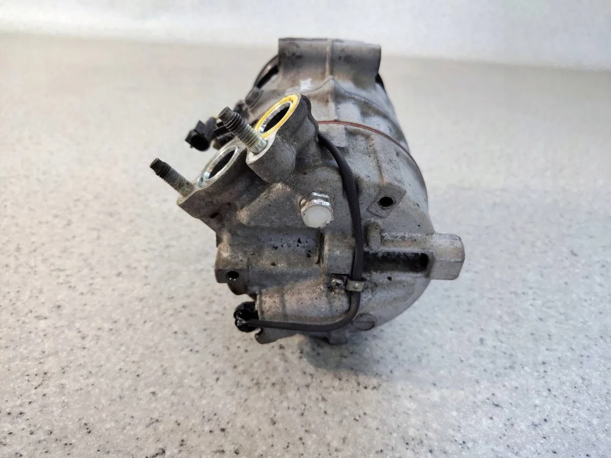 Compressor AC Volvo XC60 I 31332528AOP image 4