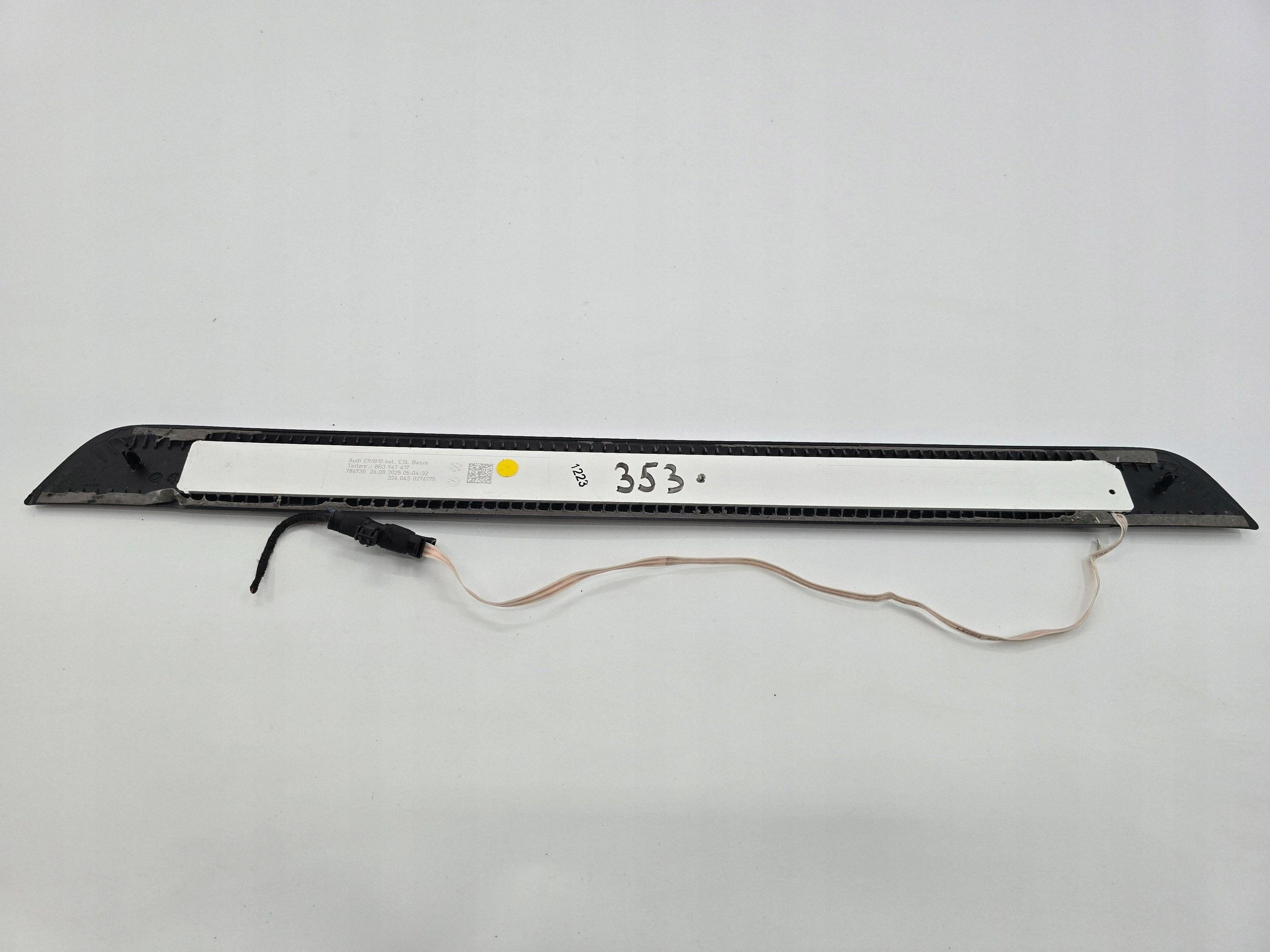Audi A5 B10 Kombi Seuils de Porte LED 8B3947417 image 6