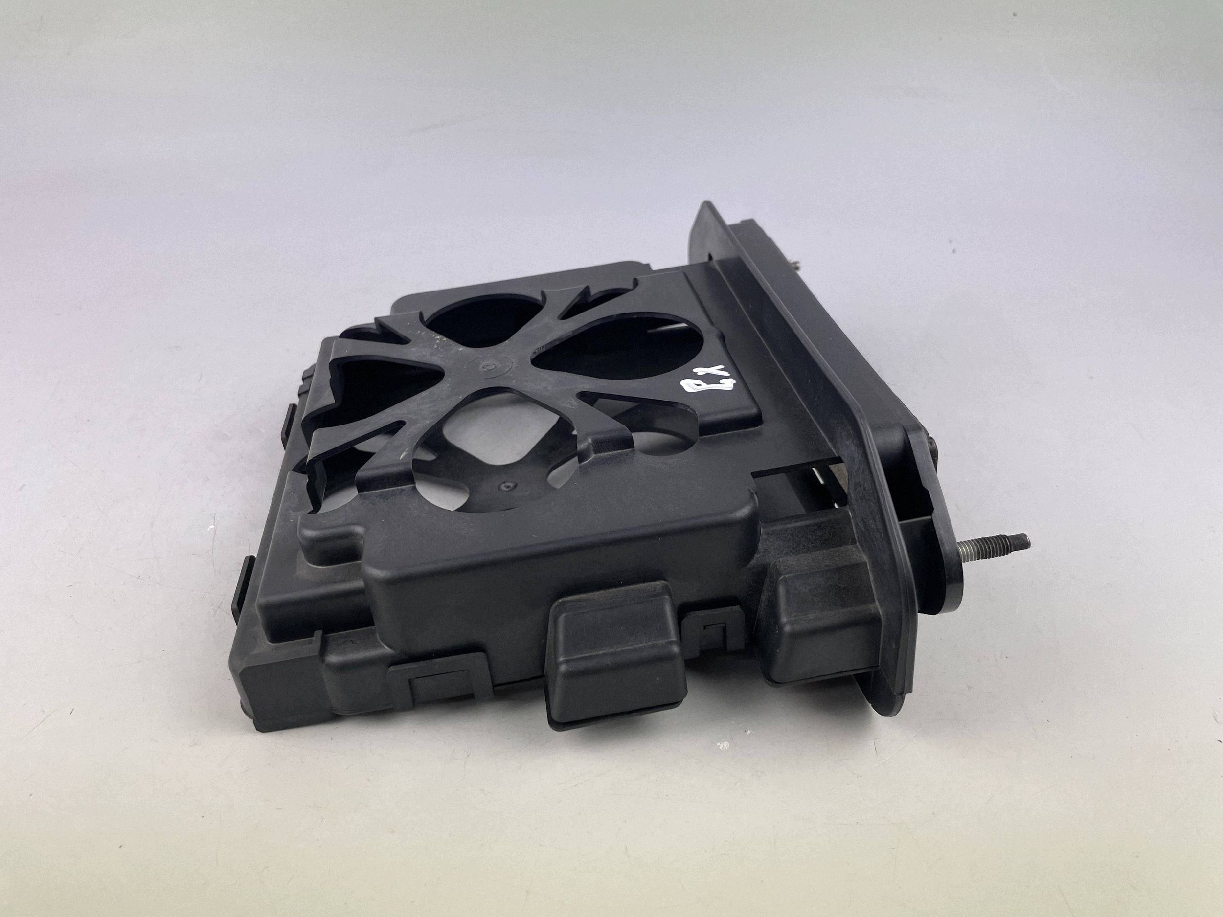 2008 Jaguar XJ X350 Engine Computer Mount 4R8312B667AE image 2