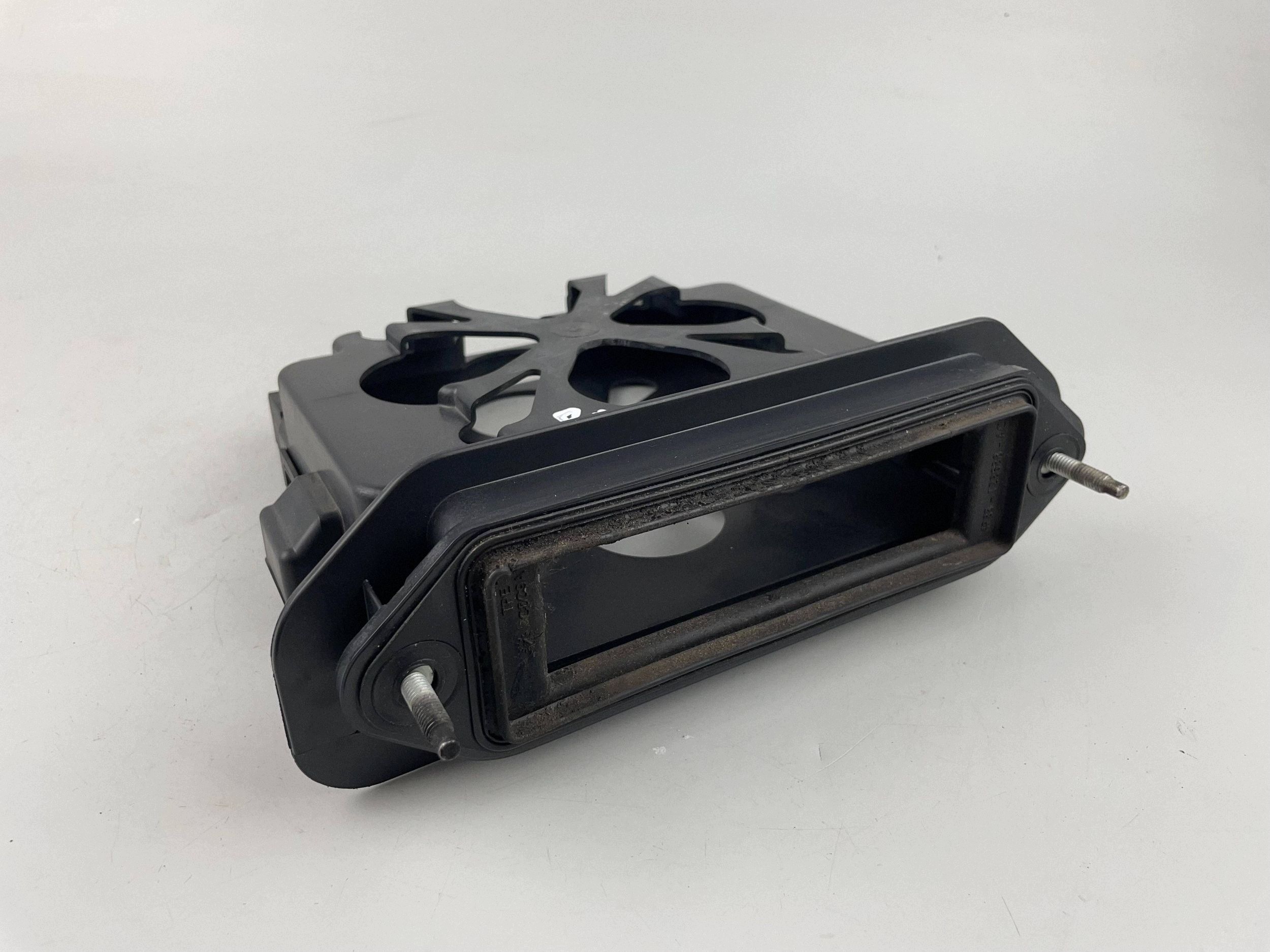 2008 Jaguar XJ X350 Engine Computer Mount 4R8312B667AE image 3