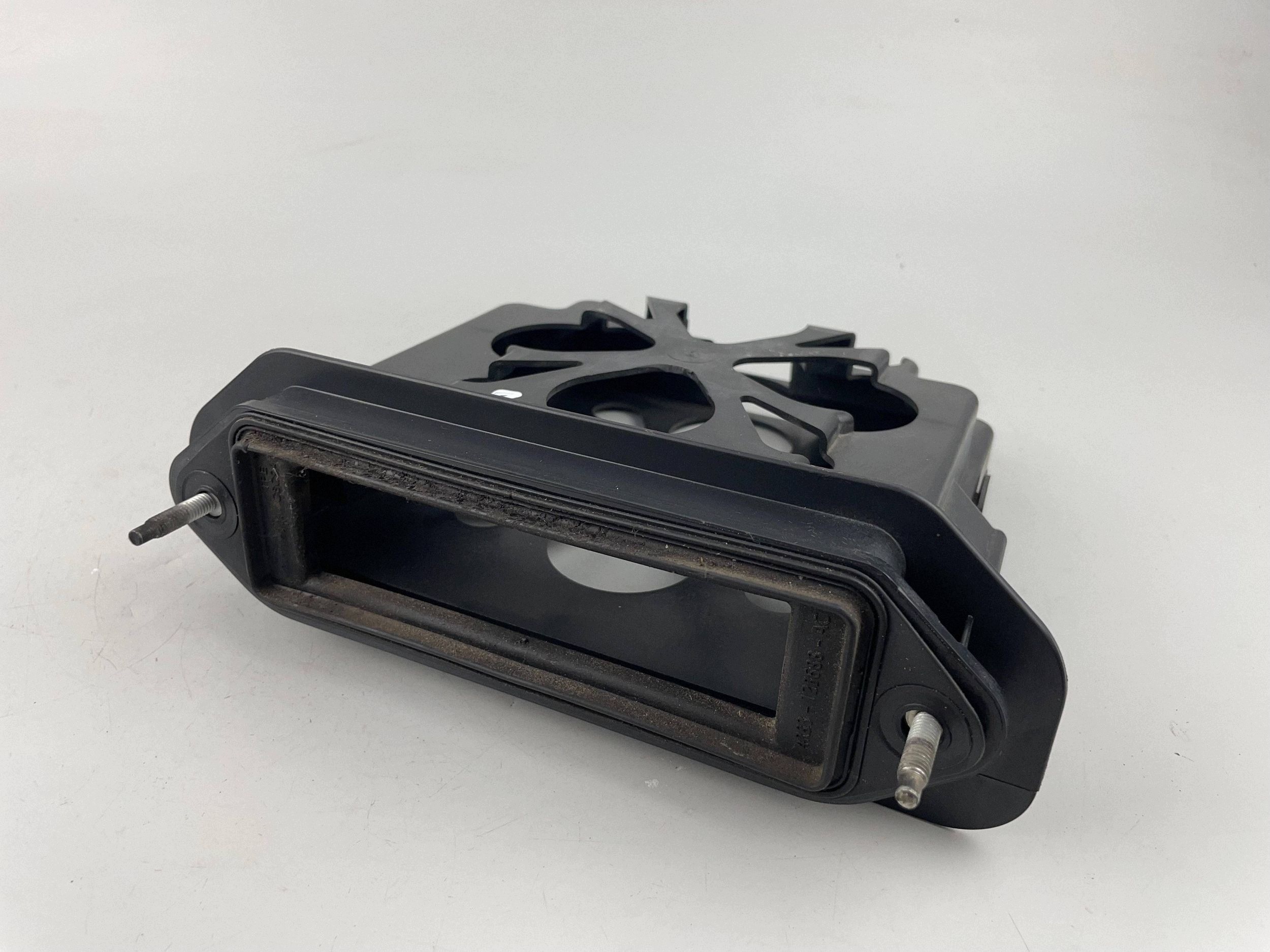 2008 Jaguar XJ X350 Engine Computer Mount 4R8312B667AE image 4