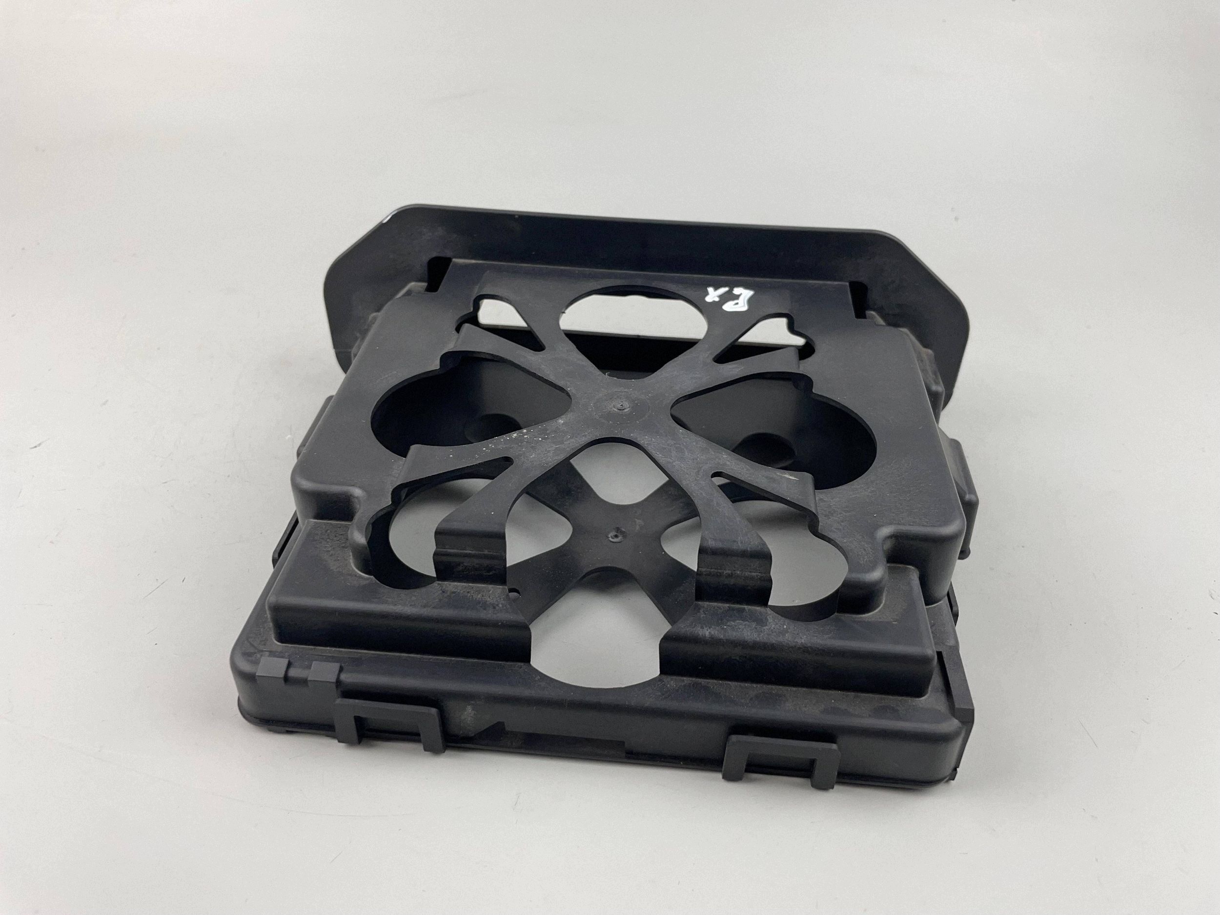 2008 Jaguar XJ X350 Engine Computer Mount 4R8312B667AE image 6